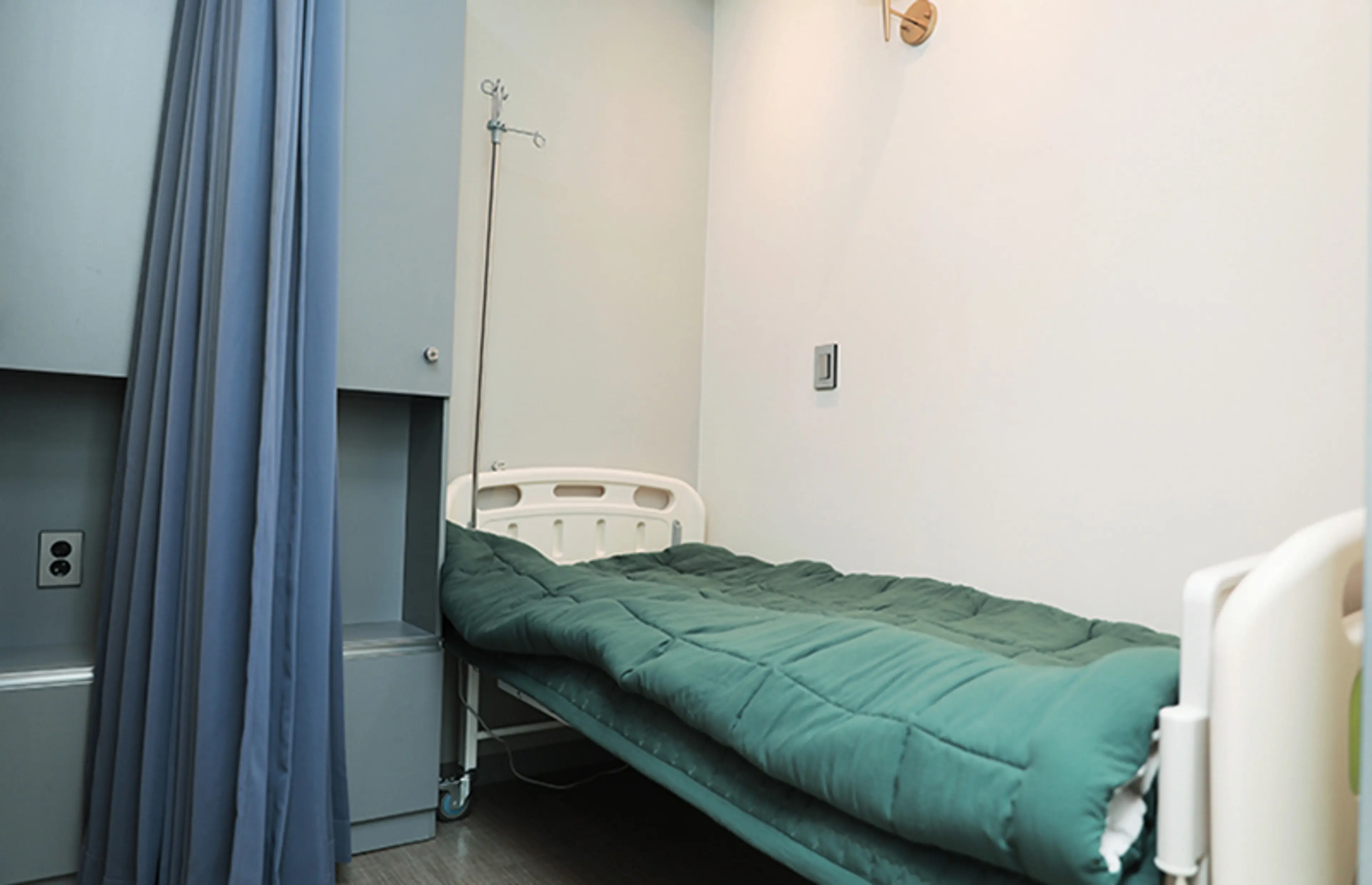 로그성형외과 - 3