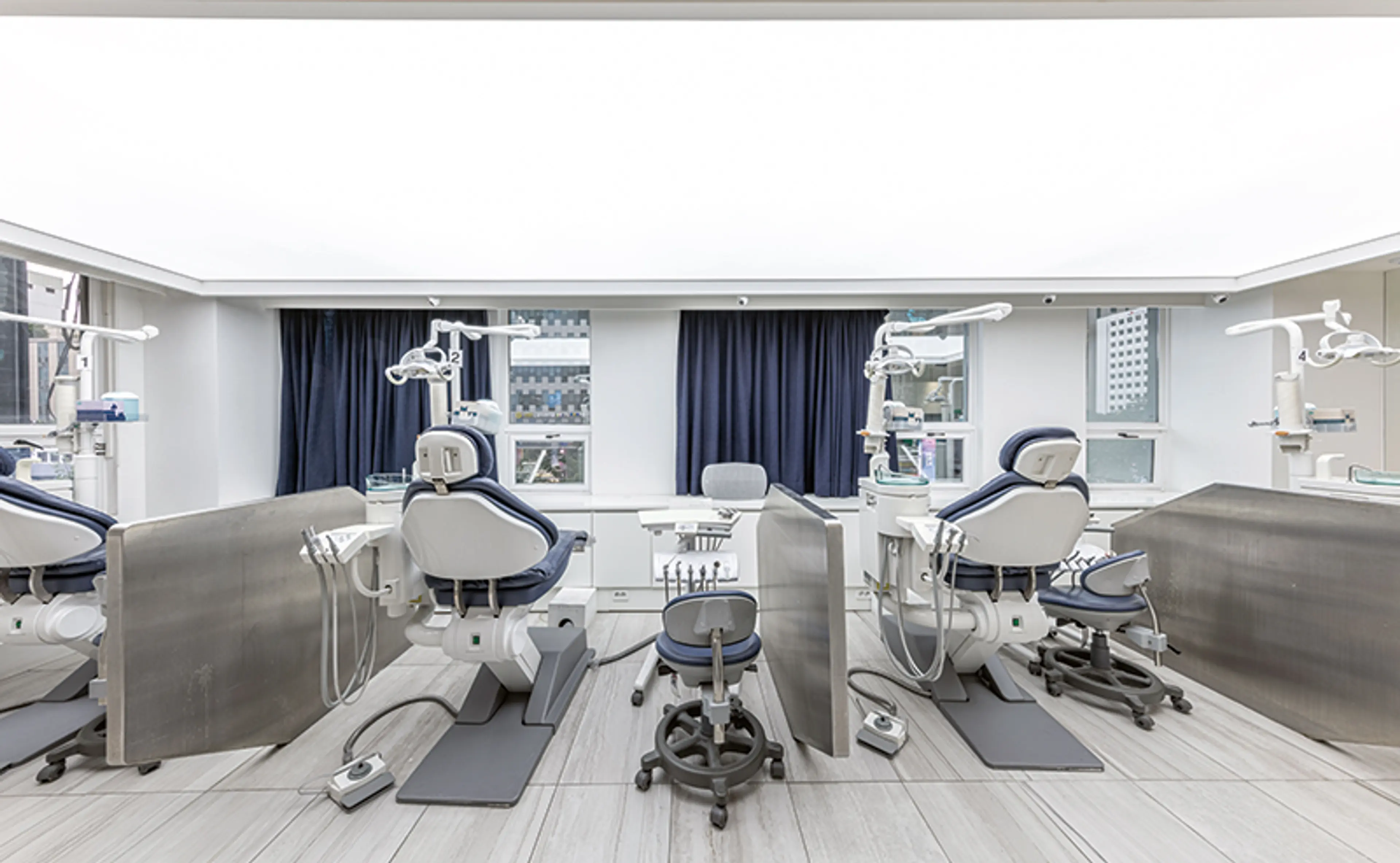 뉴엔치과의원 - 10