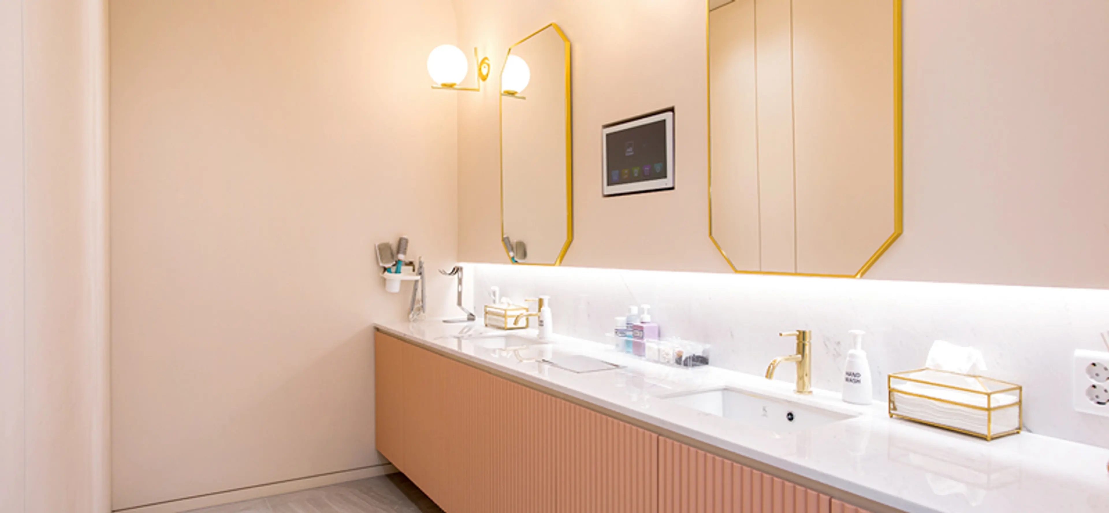 유앤아이의원 마곡점 - 6