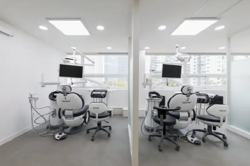 굿센치과의원 3