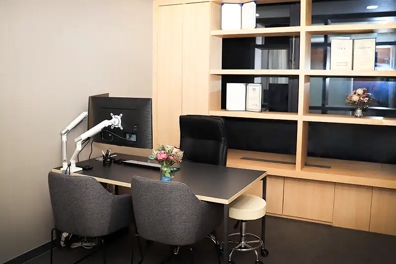 아우라성형외과의원 12