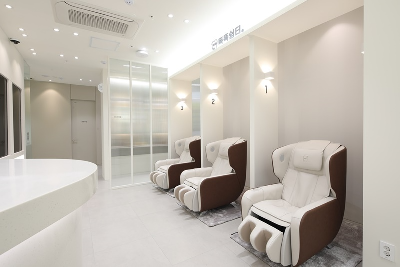 똑똑플란트치과의원 병원 정보 이미지