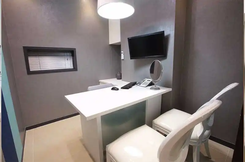 뉴라인성형외과의원 4