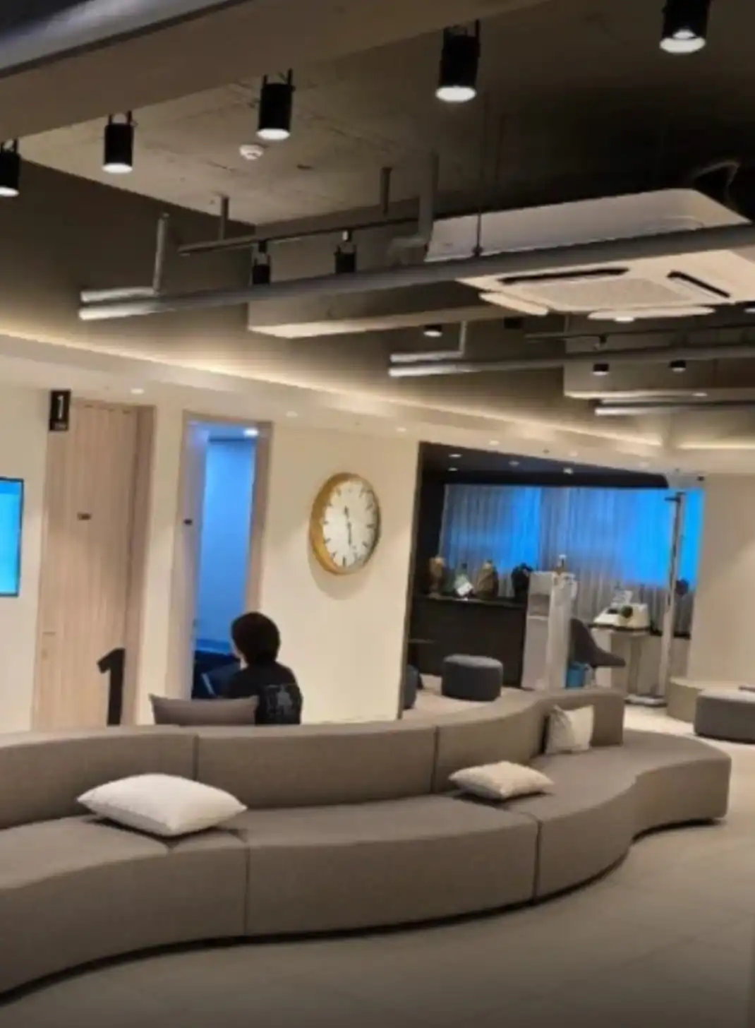 ハヌル麻酔痛症医学科医院 1