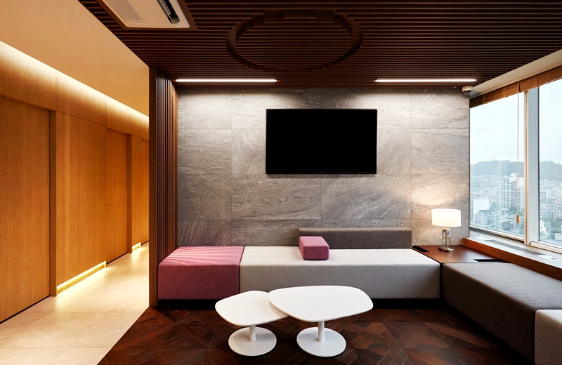 리버스클리닉 홍대점 병원 정보 이미지