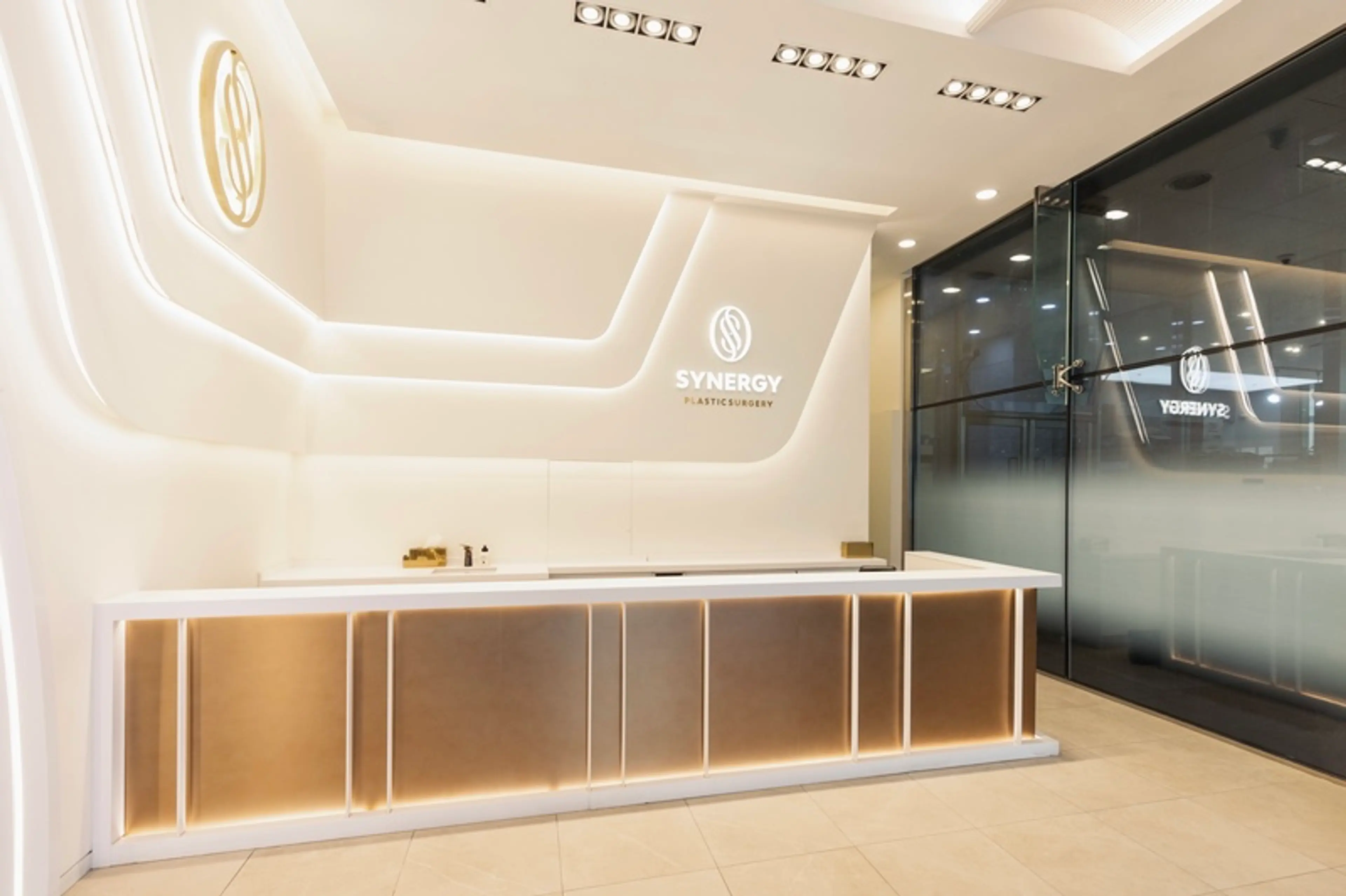 시너지성형외과의원 - 1