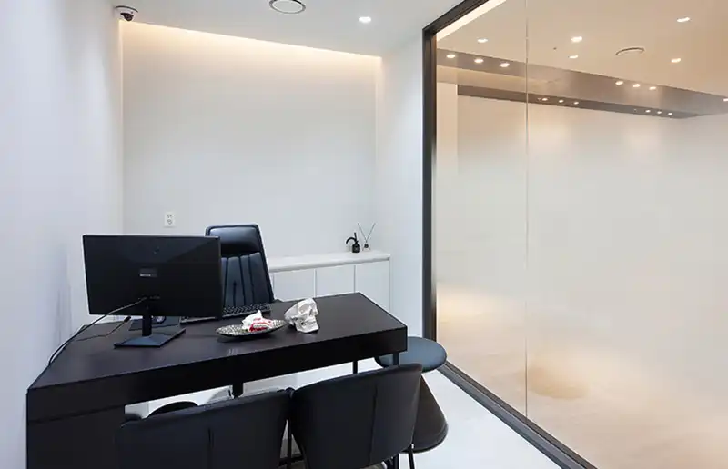 메이드영성형외과의원 4