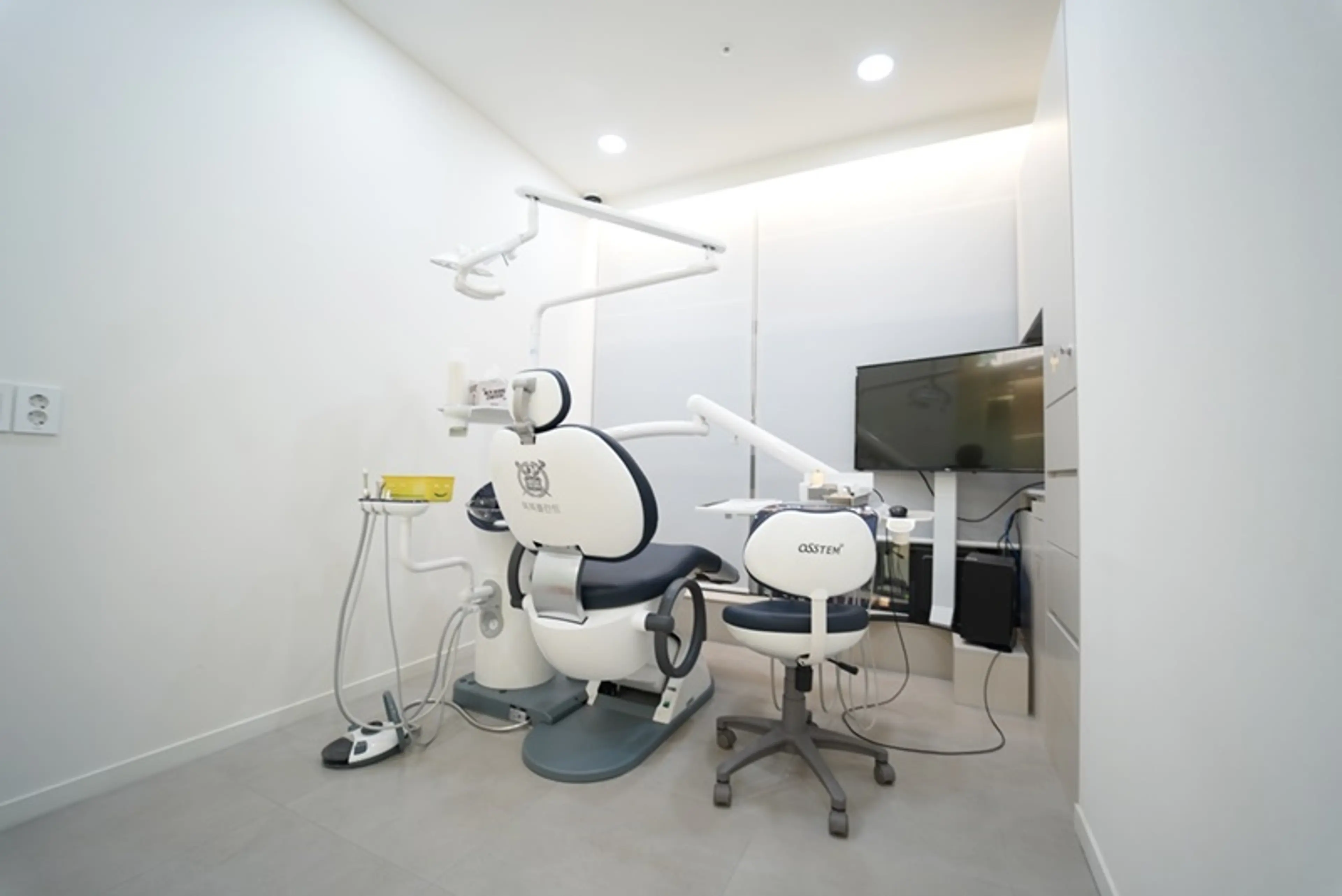 똑똑플란트치과의원 - 11