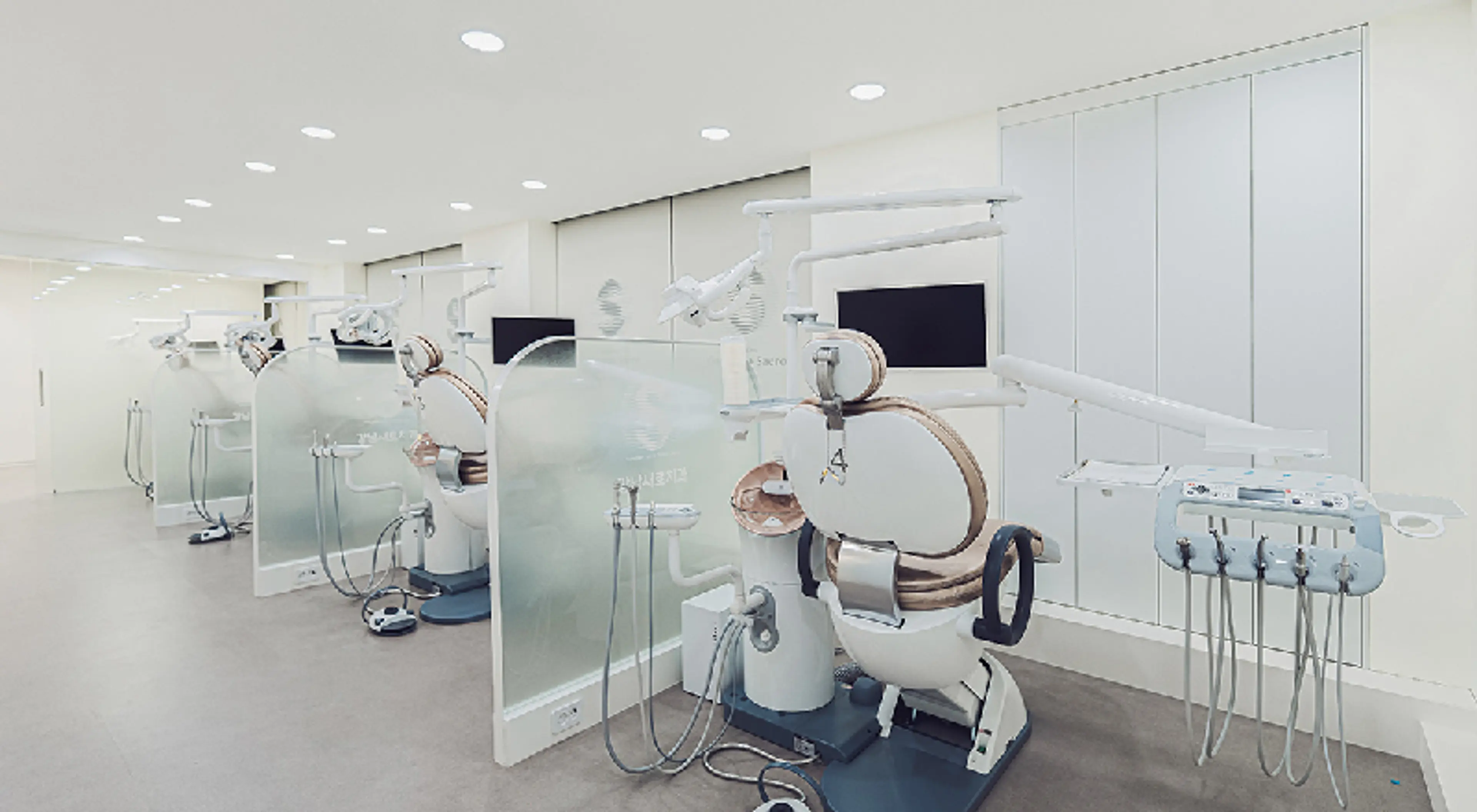 강남새로치과 - 2