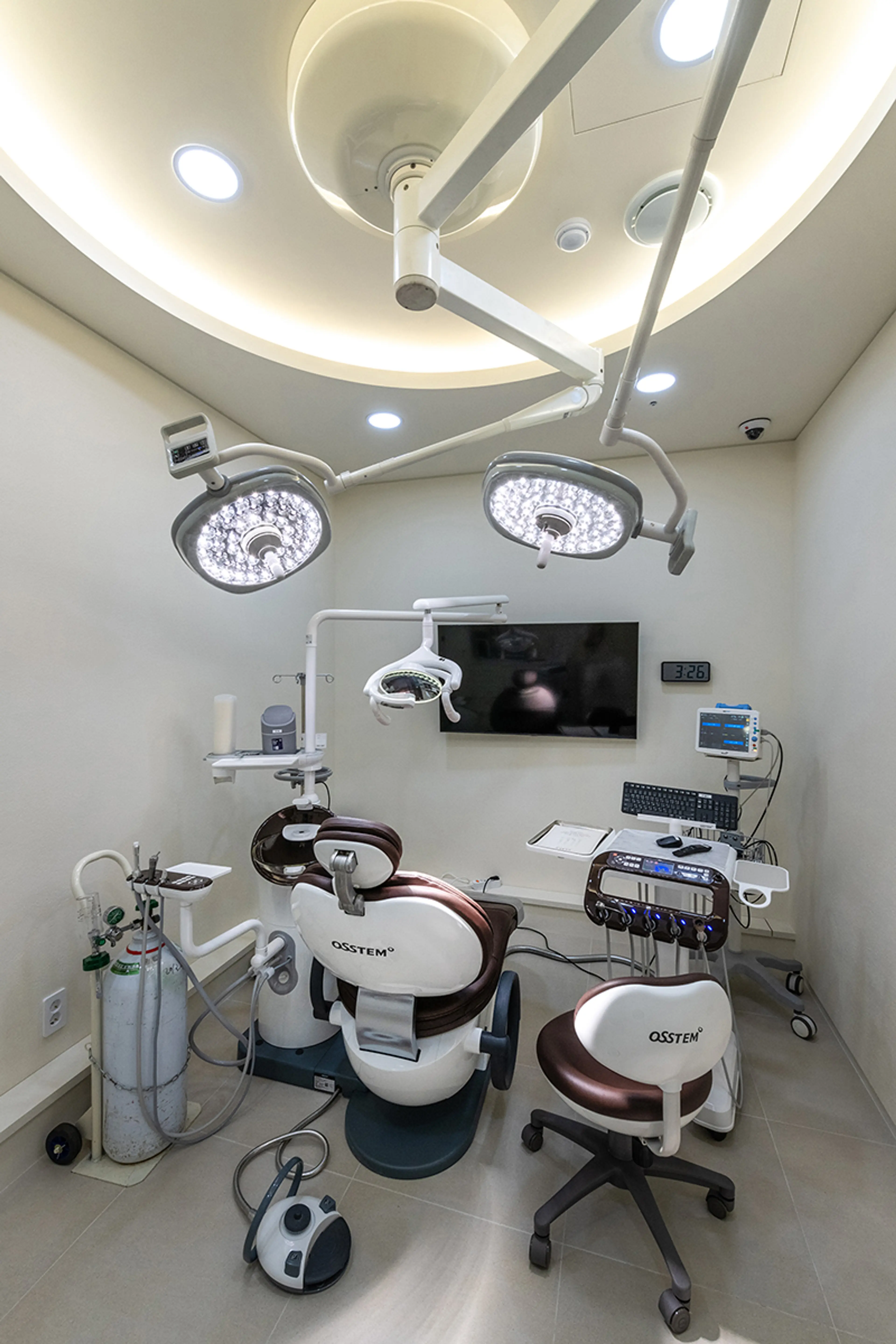 연세힐치과의원 - 19