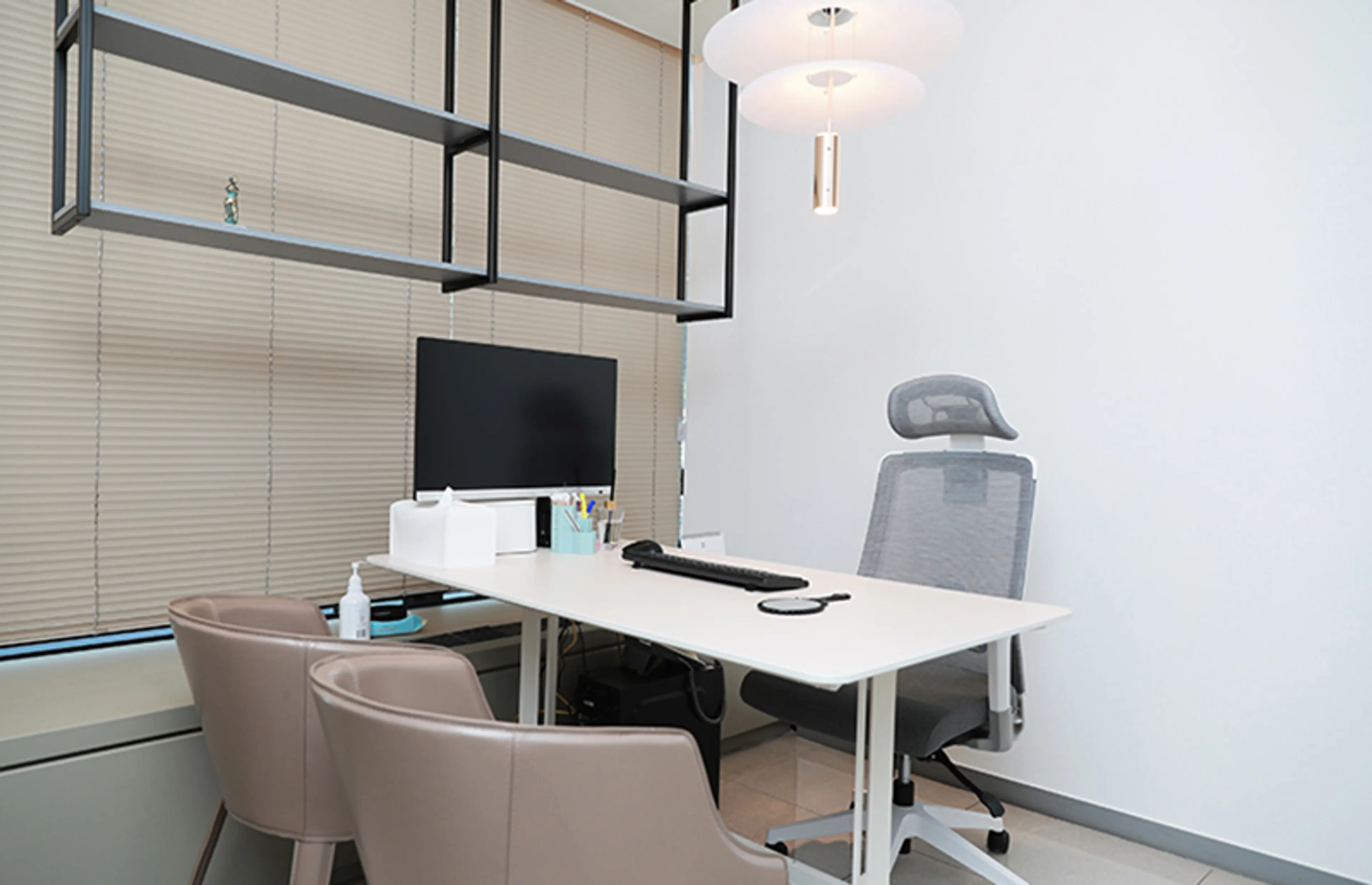 로그성형외과 - 4