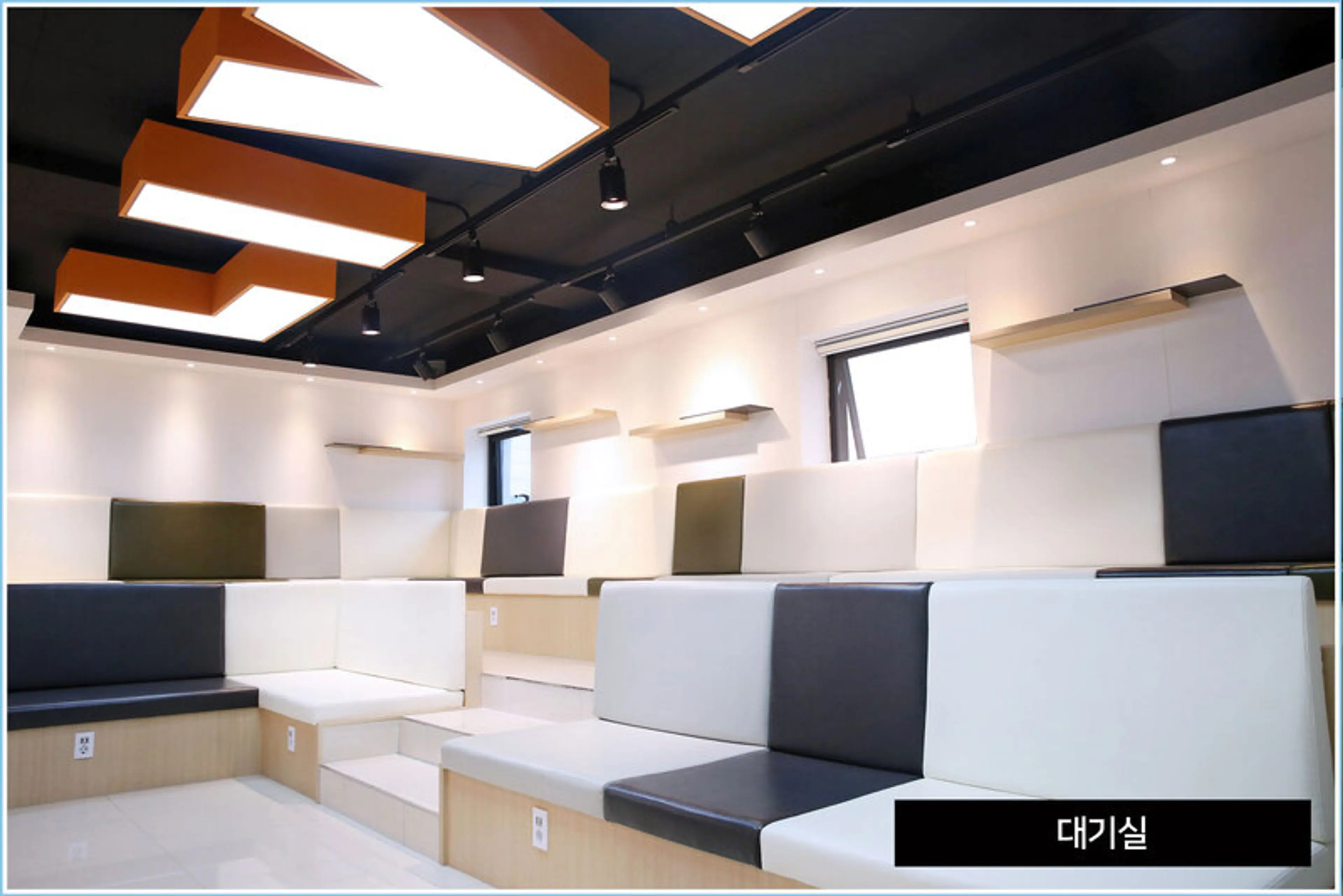 라이브치과병원 - 30