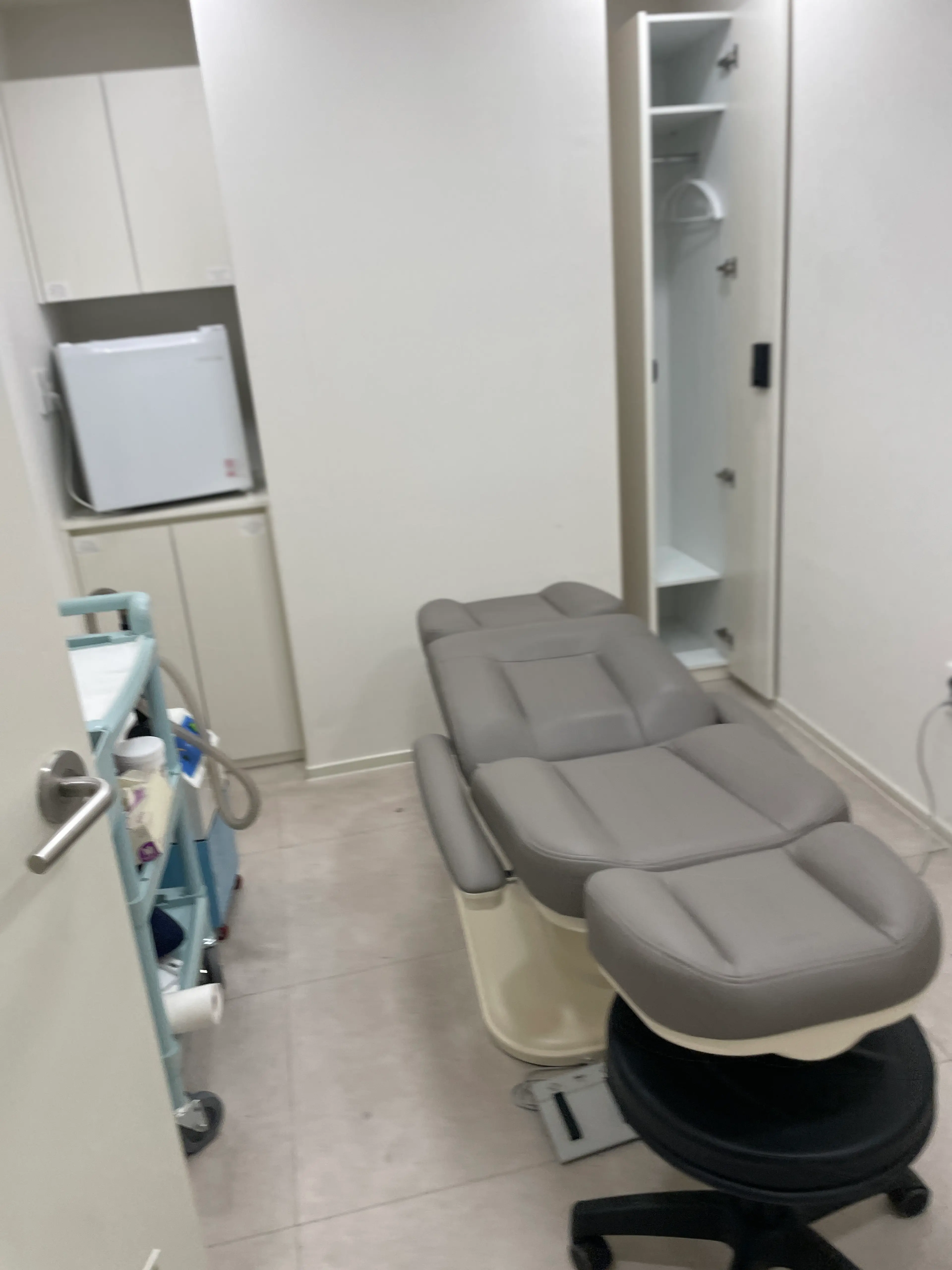 유앤아이의원 잠실점 - 11