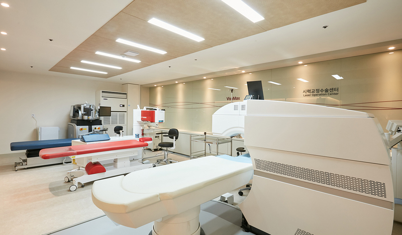 Gangnam Bright Smile Eye Clinic 병원 정보 이미지