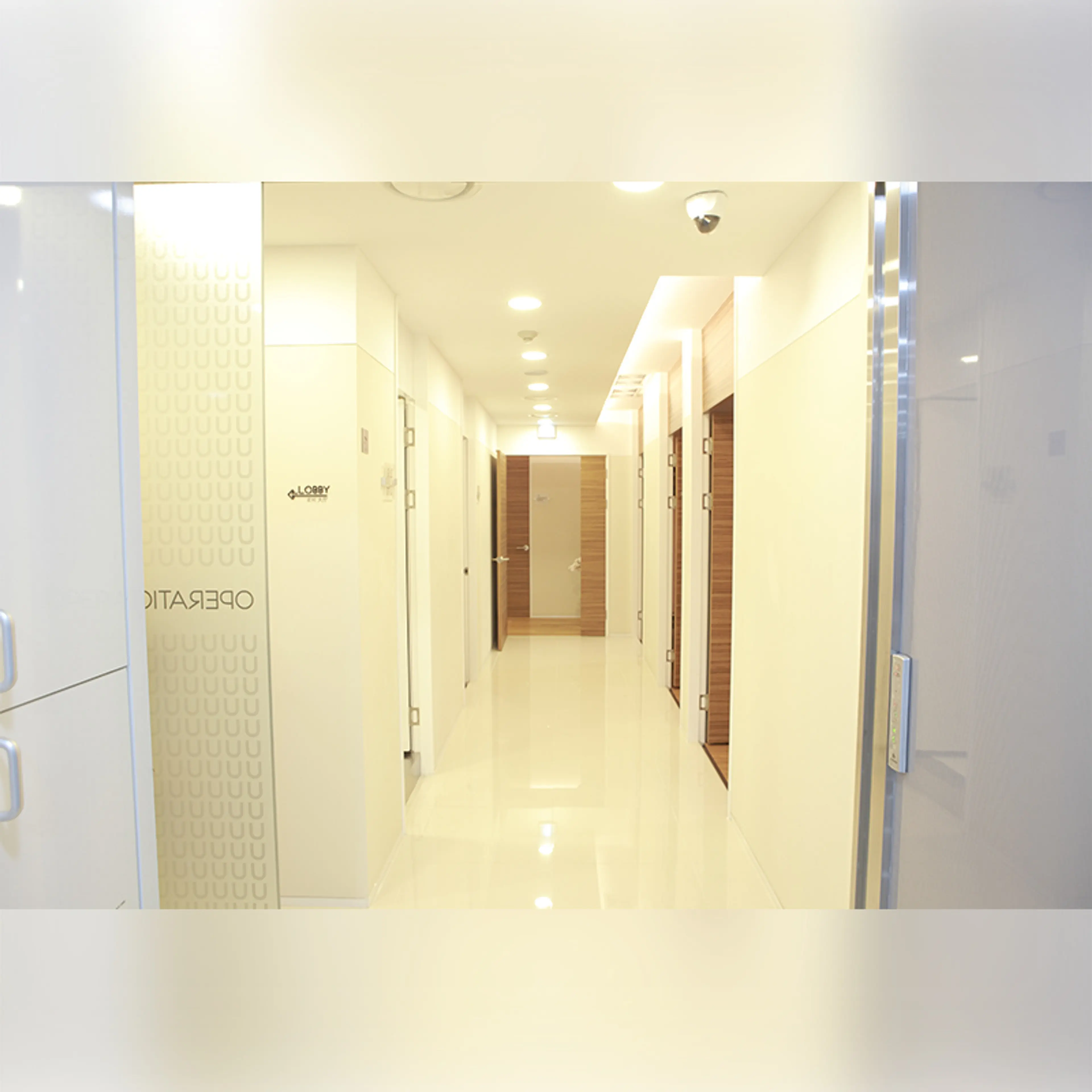 유캔비성형외과의원 - 1