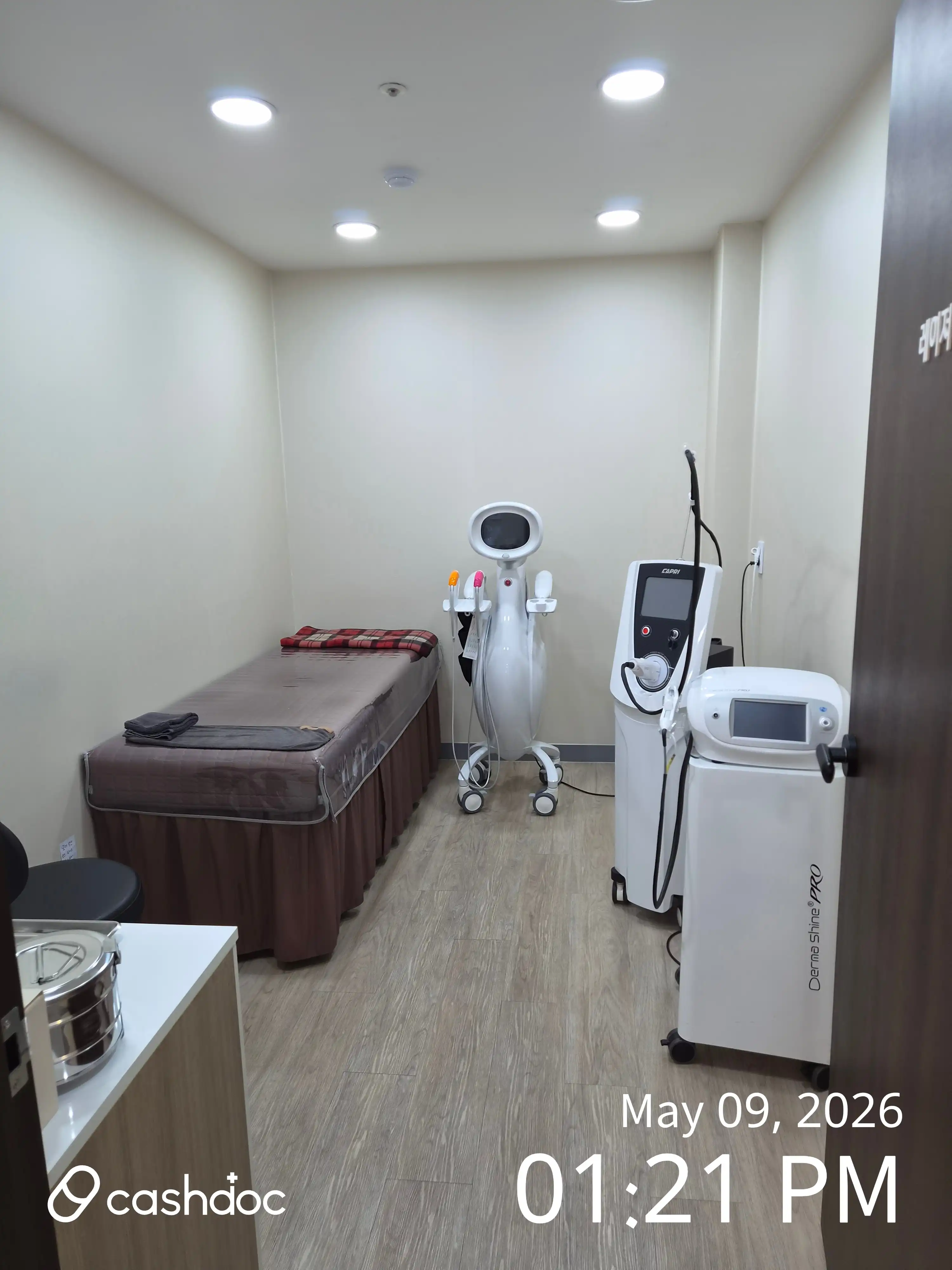 Maypure Clinic Hwajeong Branch 23