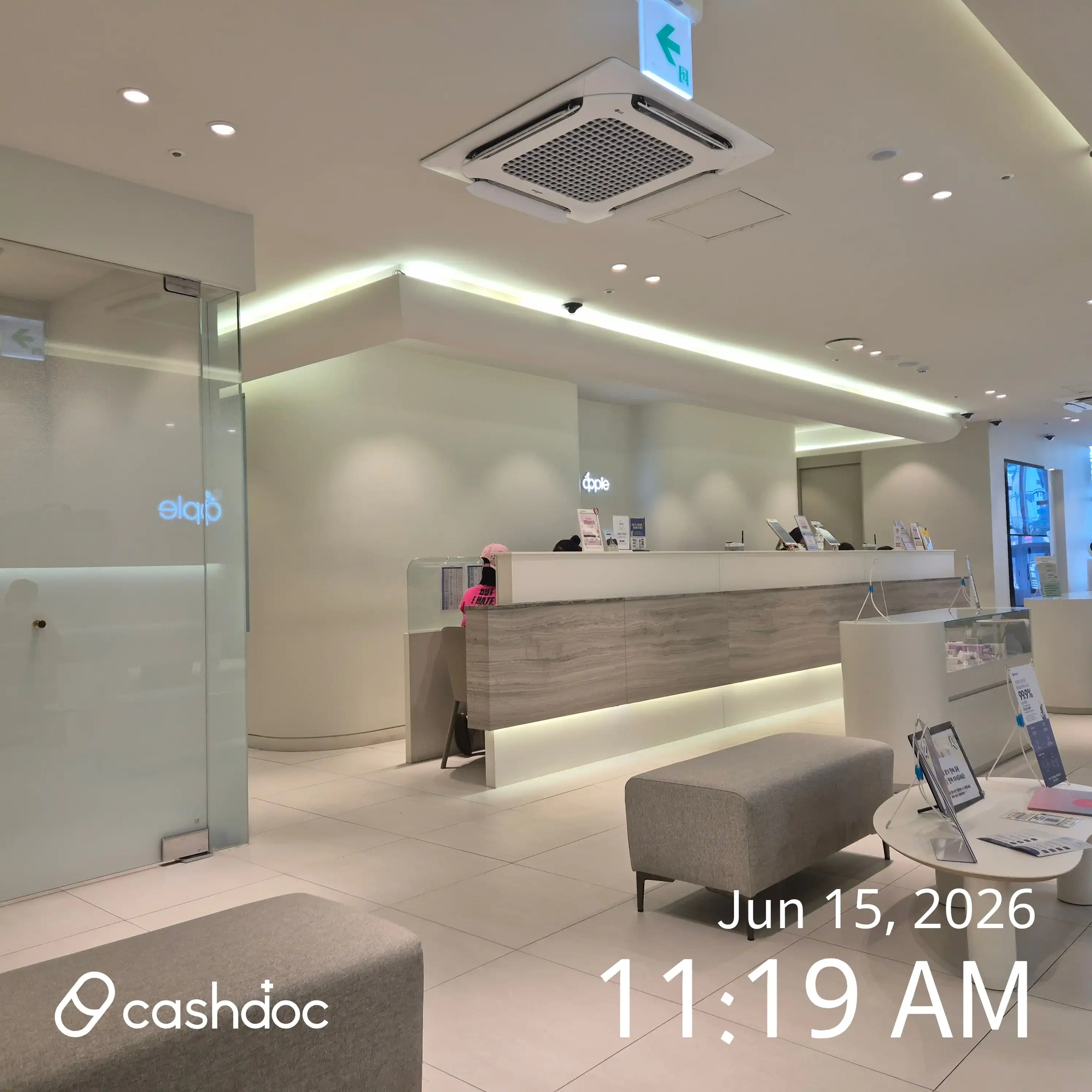 Apple Obstetrics and Gynecology Clinic Sinlim Branch 7