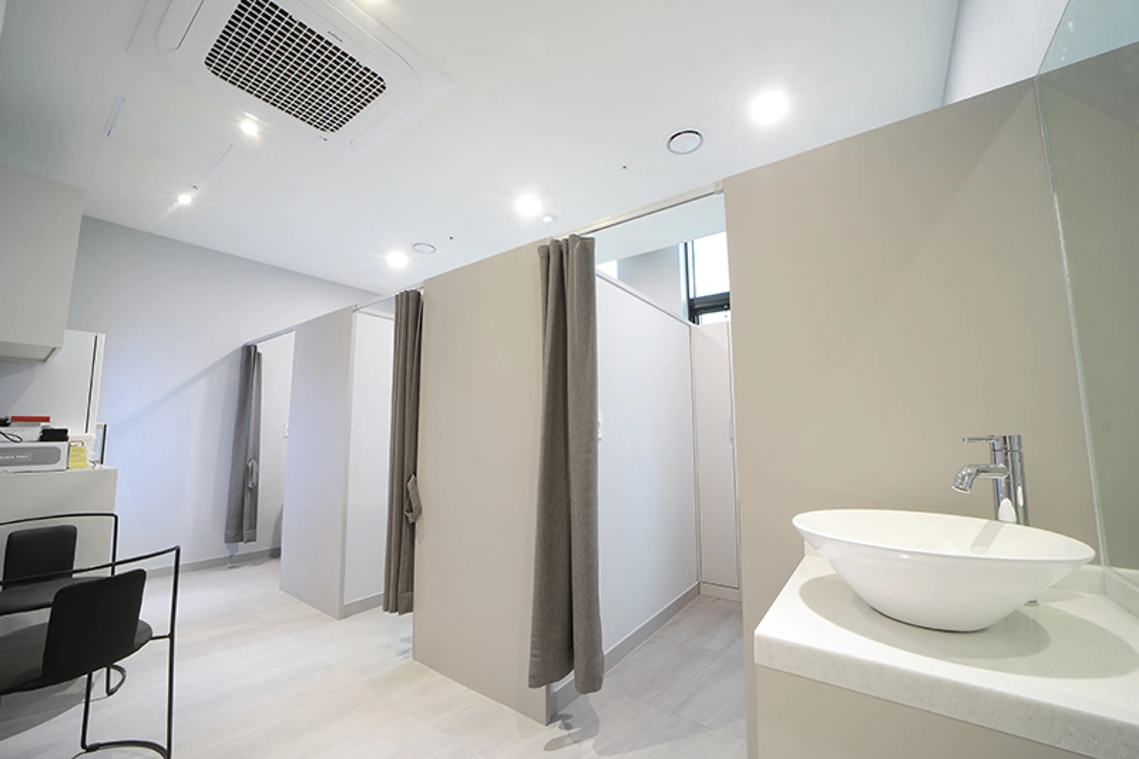 헤스티아여성의원 신사본점 - 11