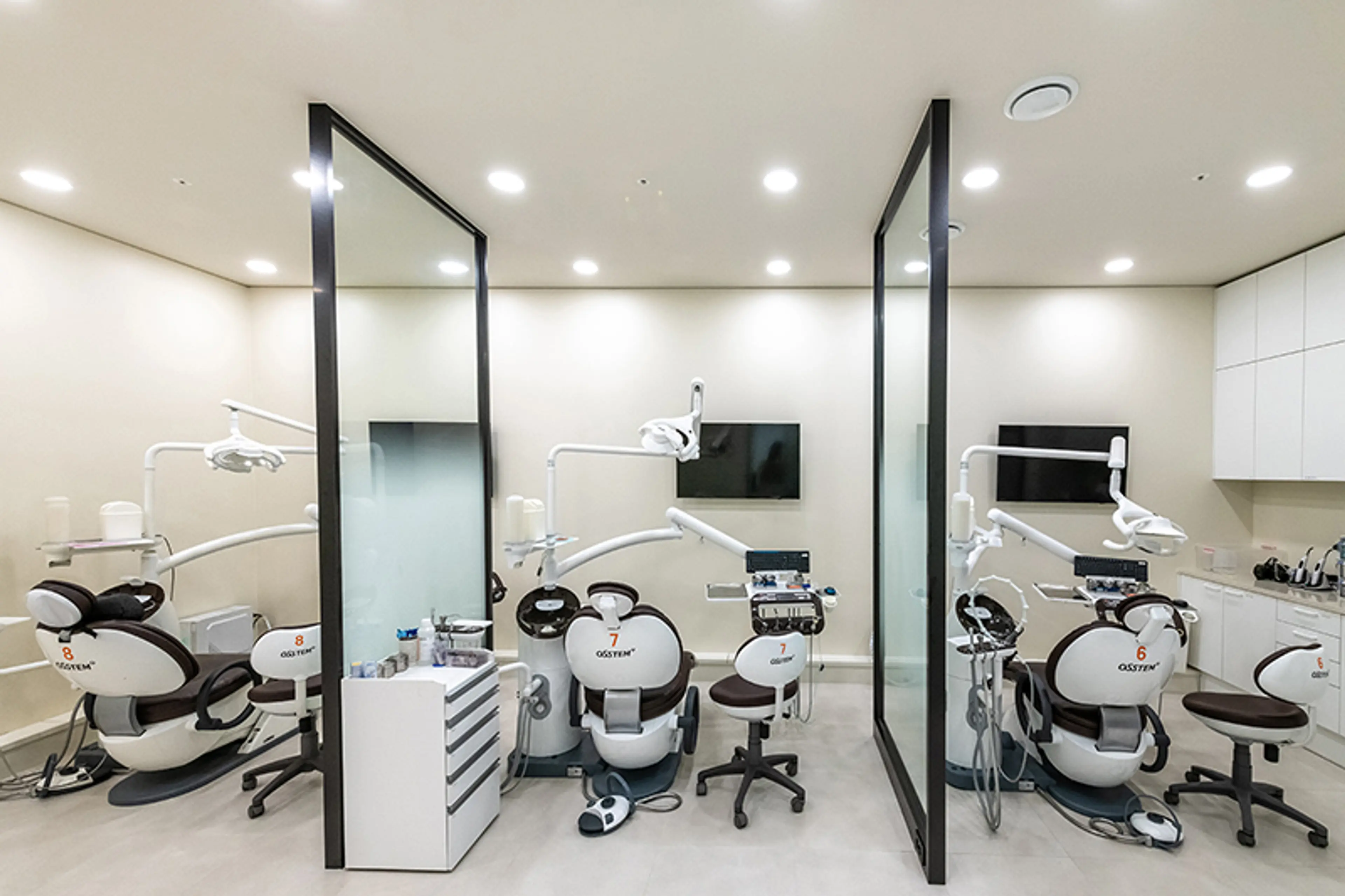 연세힐치과의원 - 6