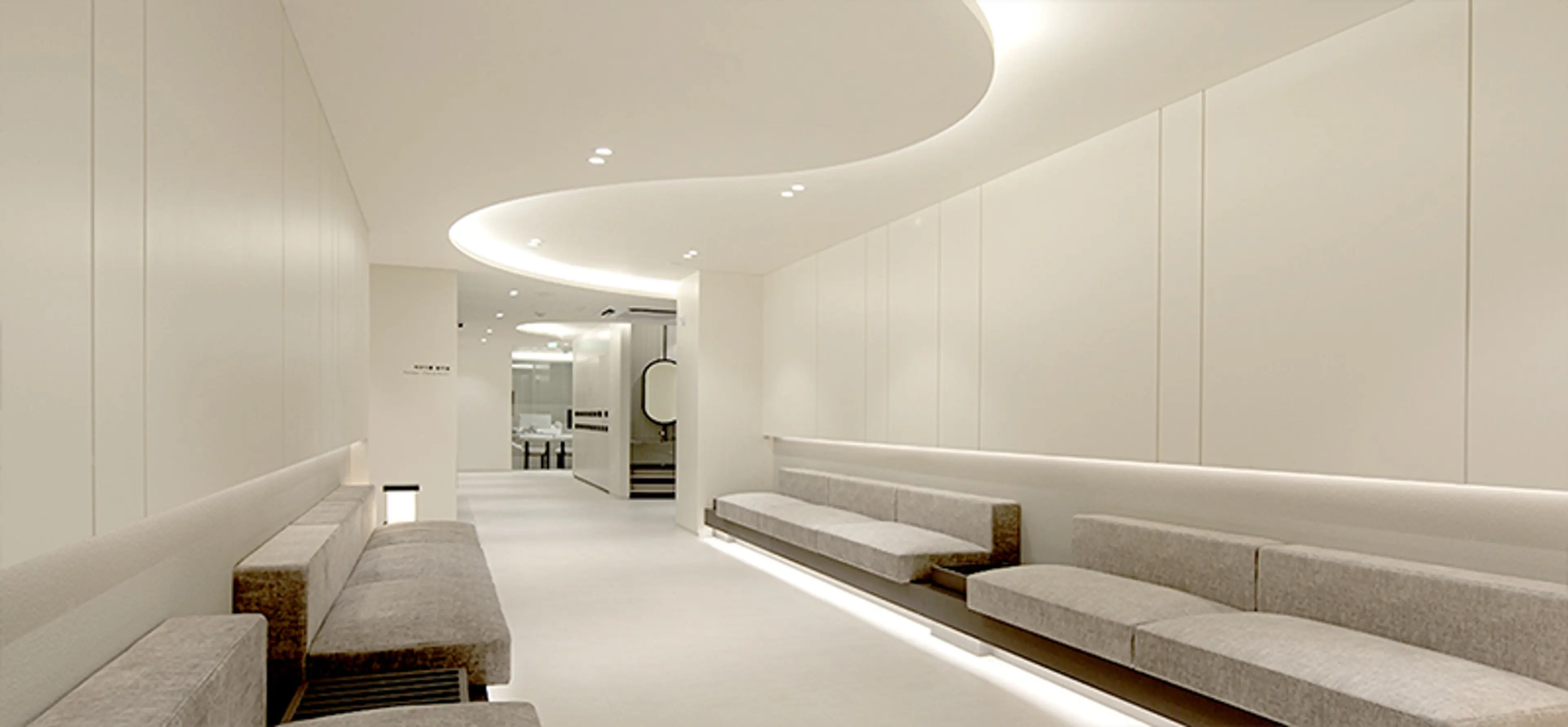 유앤아이의원 창원점 - 4