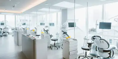 TU Dental Clinic 병원 정보 이미지