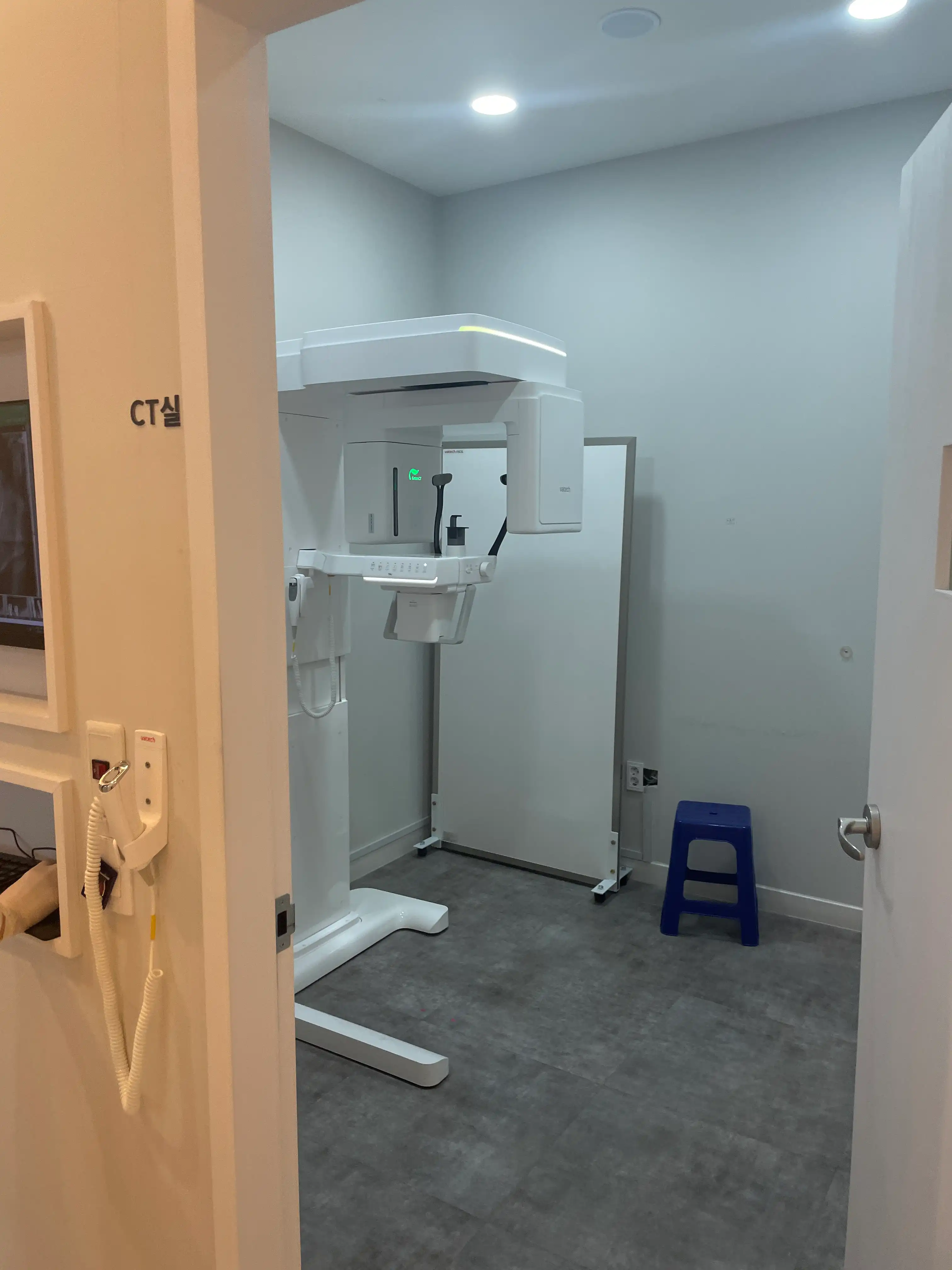 55 Plant Dental Clinic 6