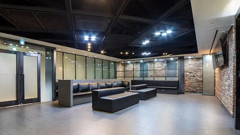 Apple Obstetrics and Gynecology Clinic 3