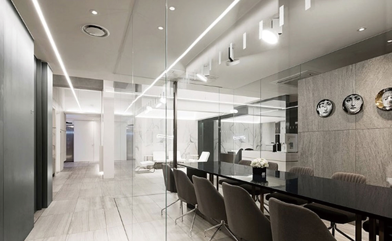 뉴엔치과의원 병원 정보 이미지