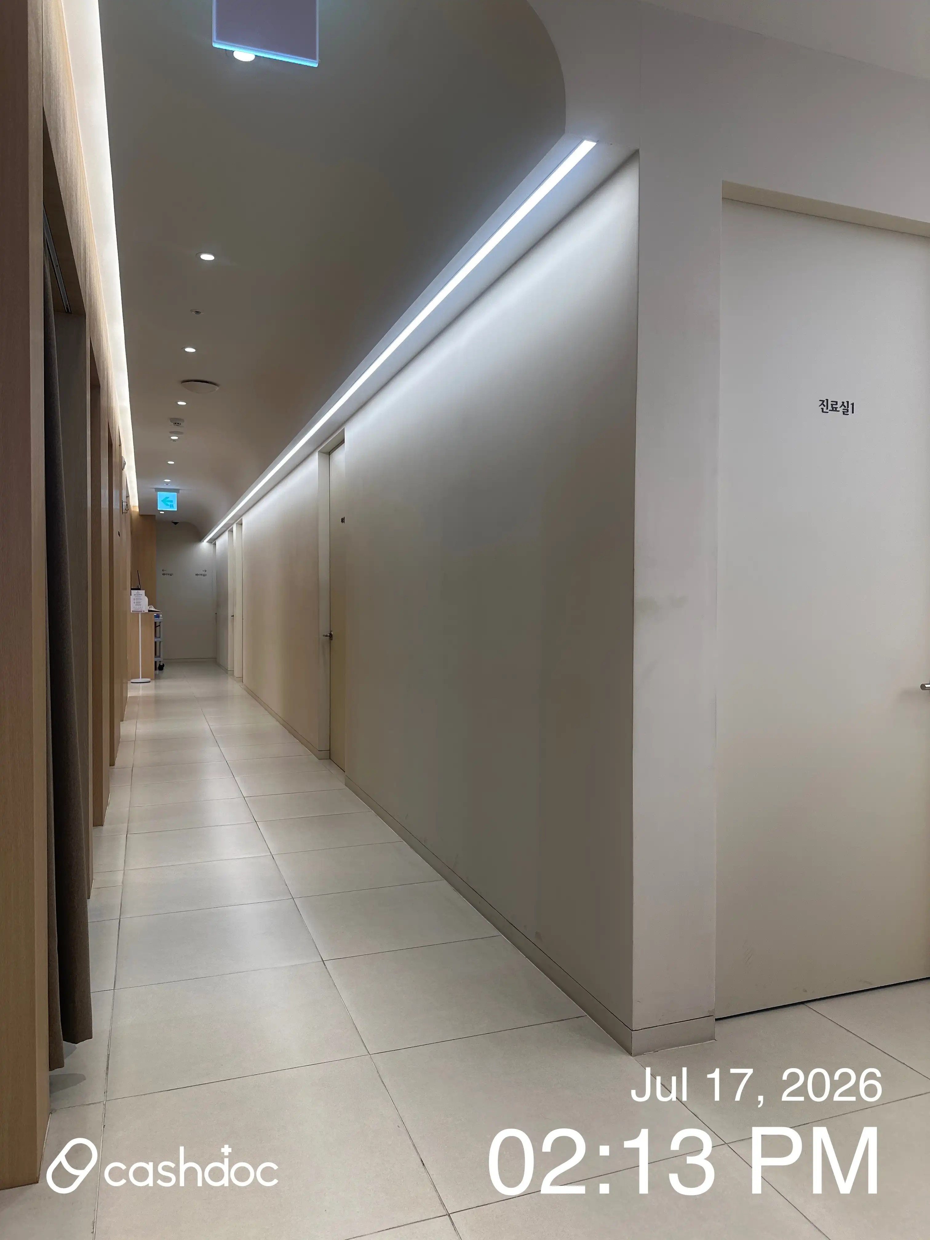 Select Dermatology Clinic 60