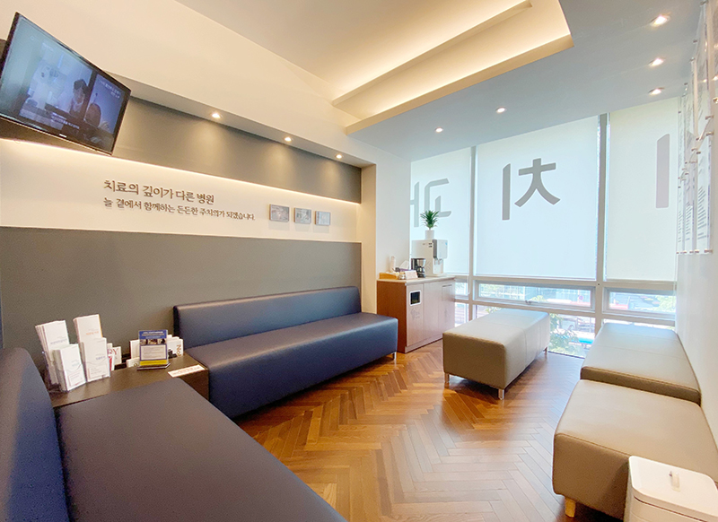 연세굿데이치과의원 양재점 병원 정보 이미지
