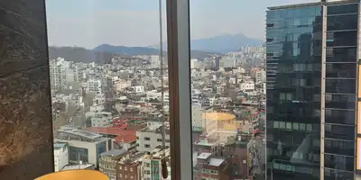 Reverse Clinic Hongdae Branch 병원 정보 이미지