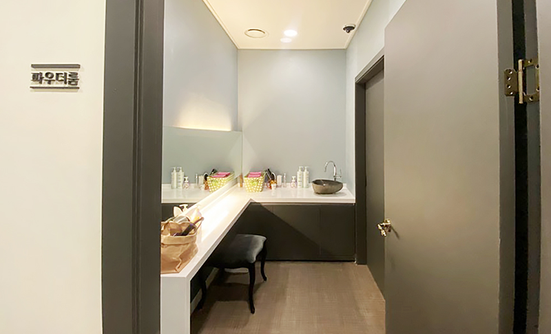 유니크성형외과의원 병원 정보 이미지