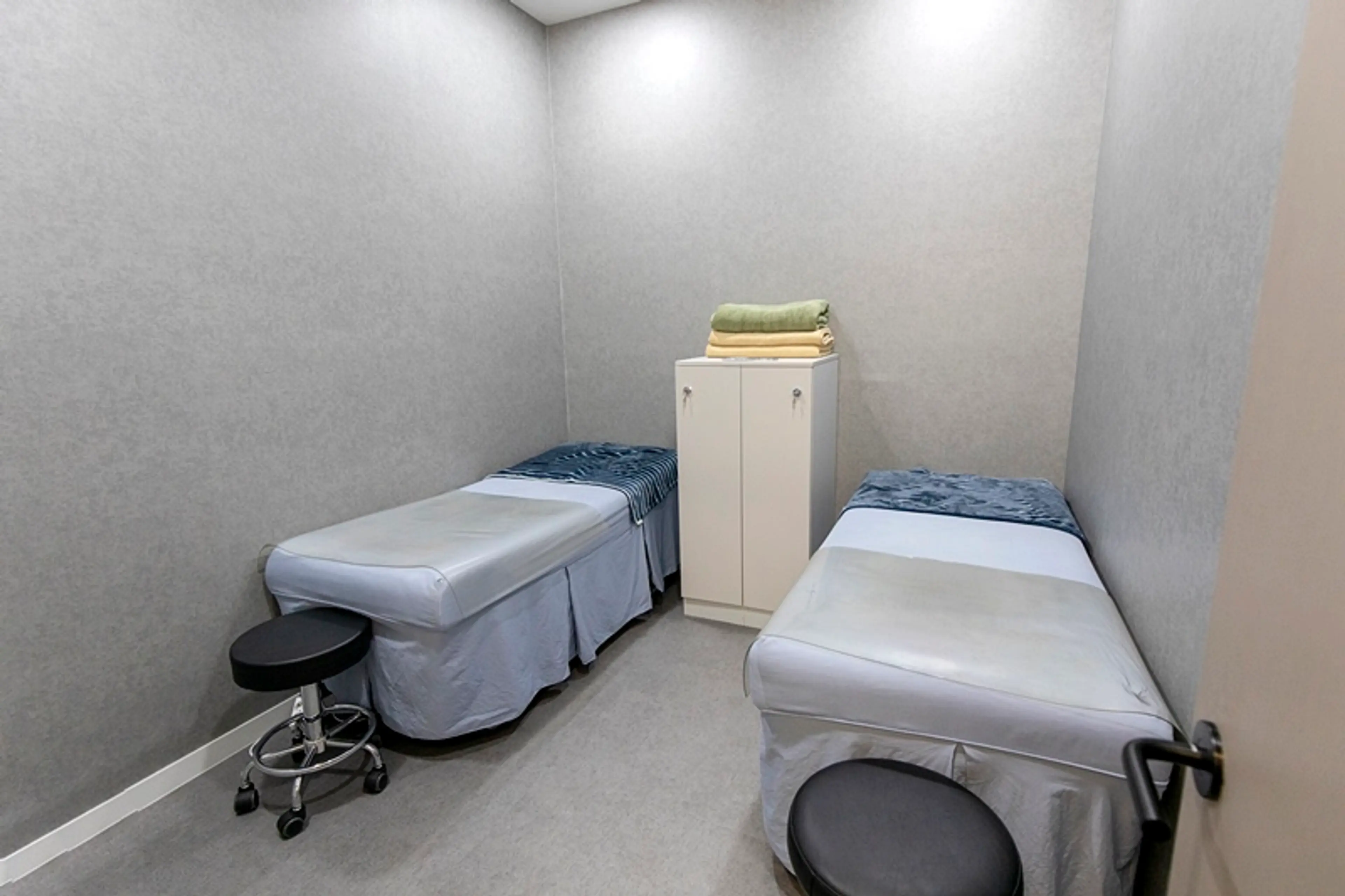 더업성형외과의원 - 9