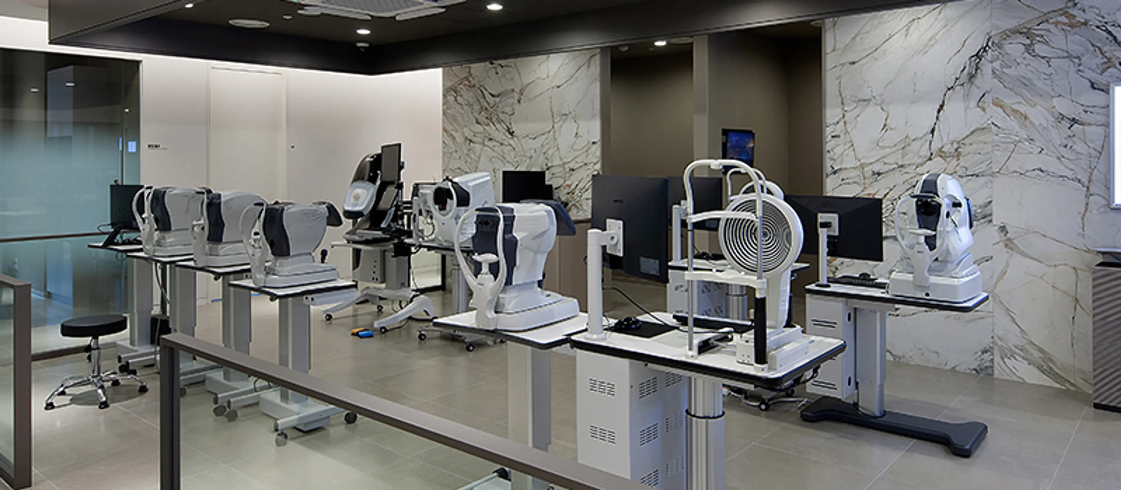 강남브랜드안과의원 강남점 - 3