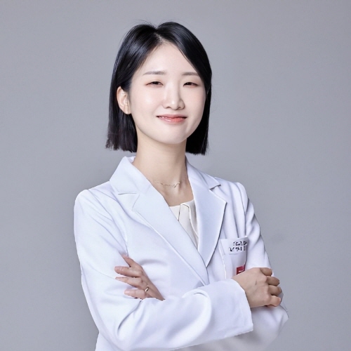 Jeon Ji-hyun's profile photo