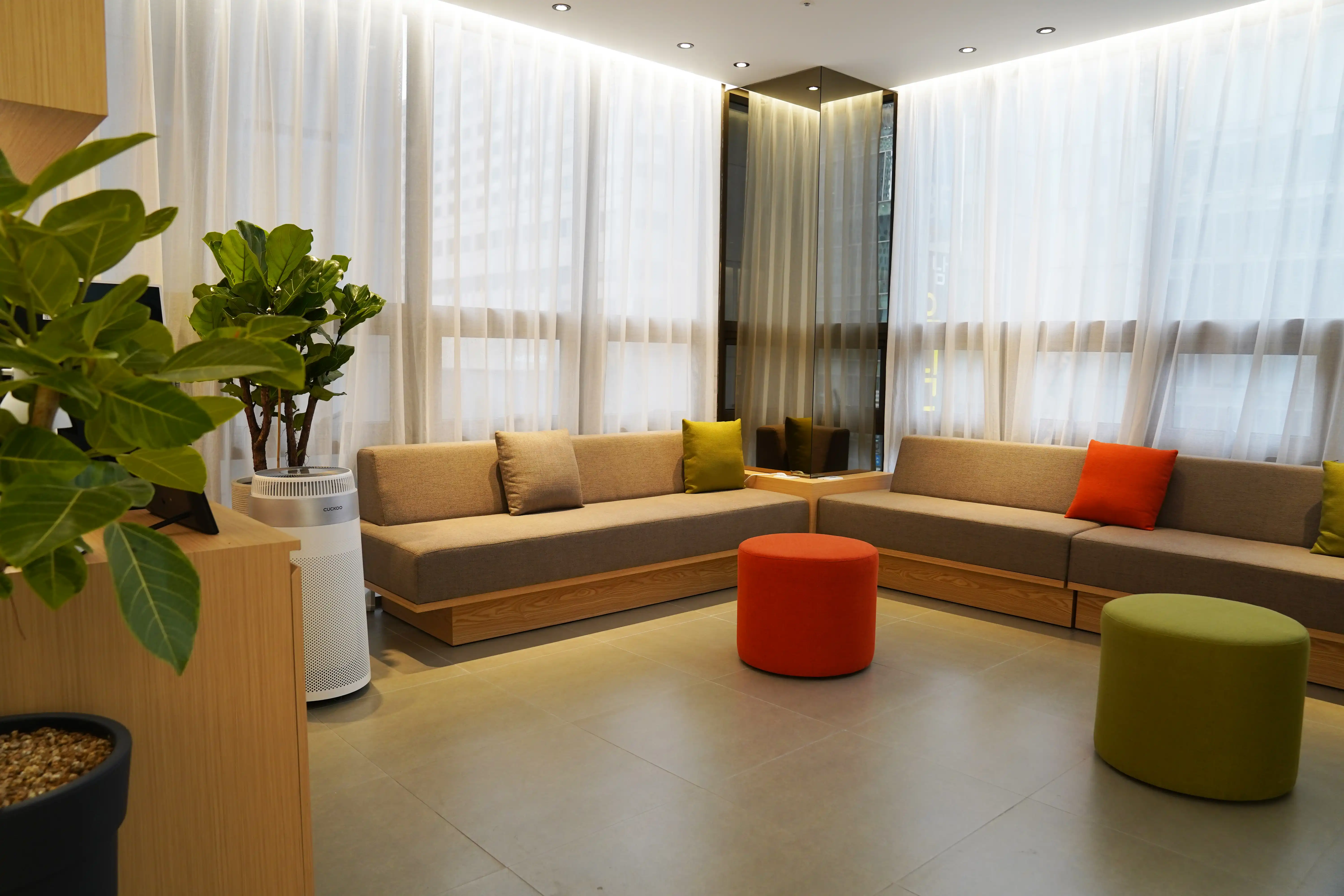 우아인성형외과의원 3