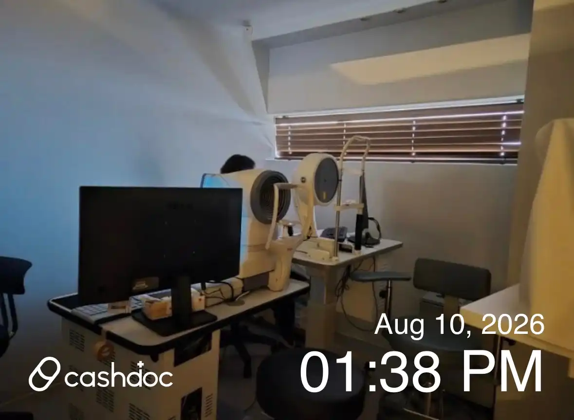 Sim Eye Clinic 2