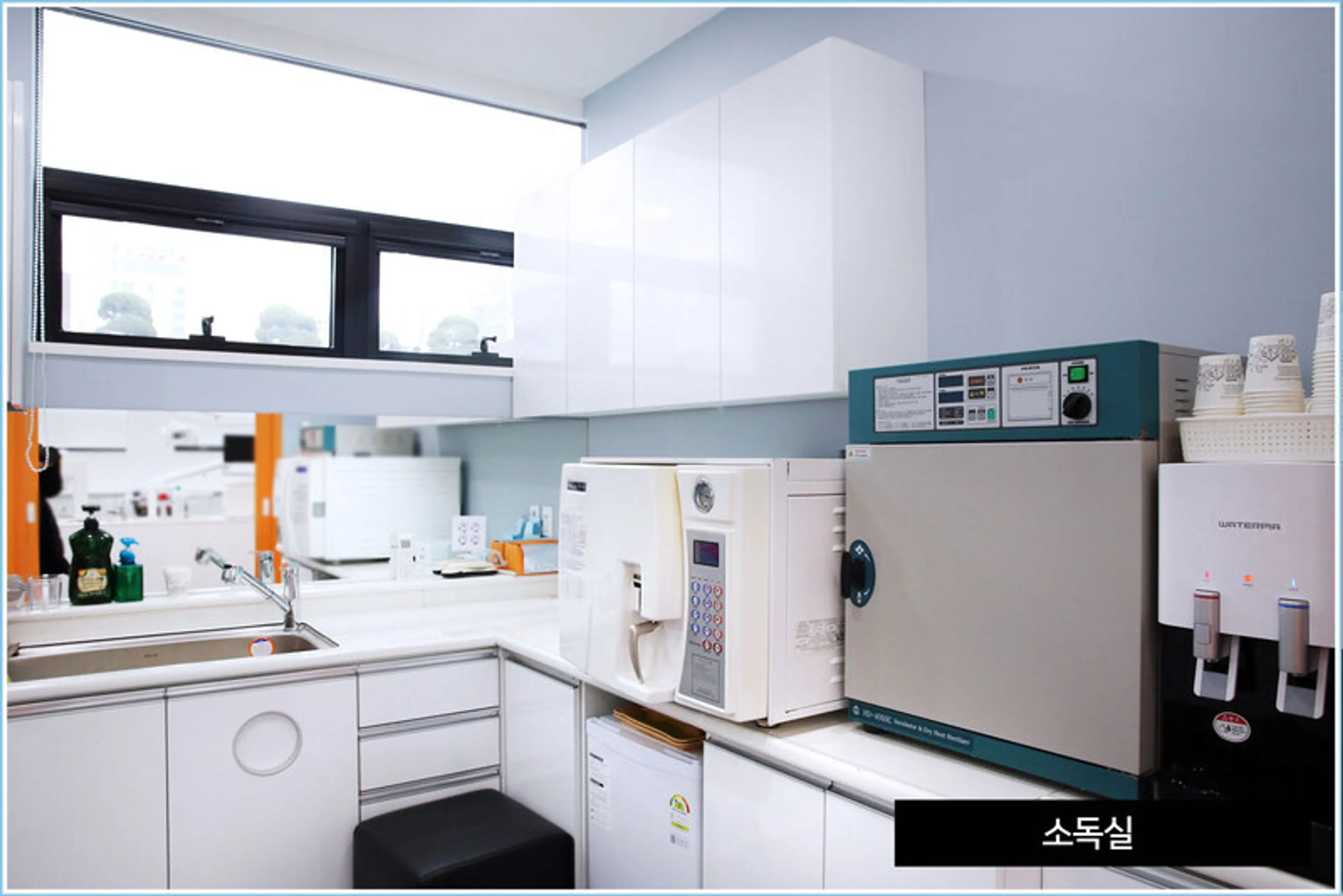 라이브치과병원 - 42