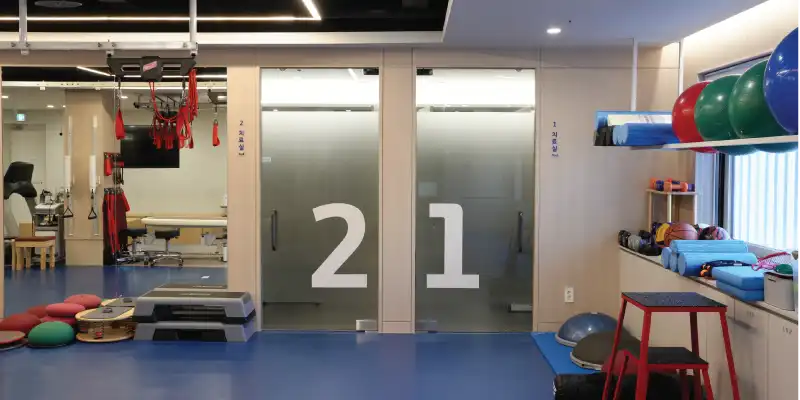 National Representative Orthopedic Clinic 6