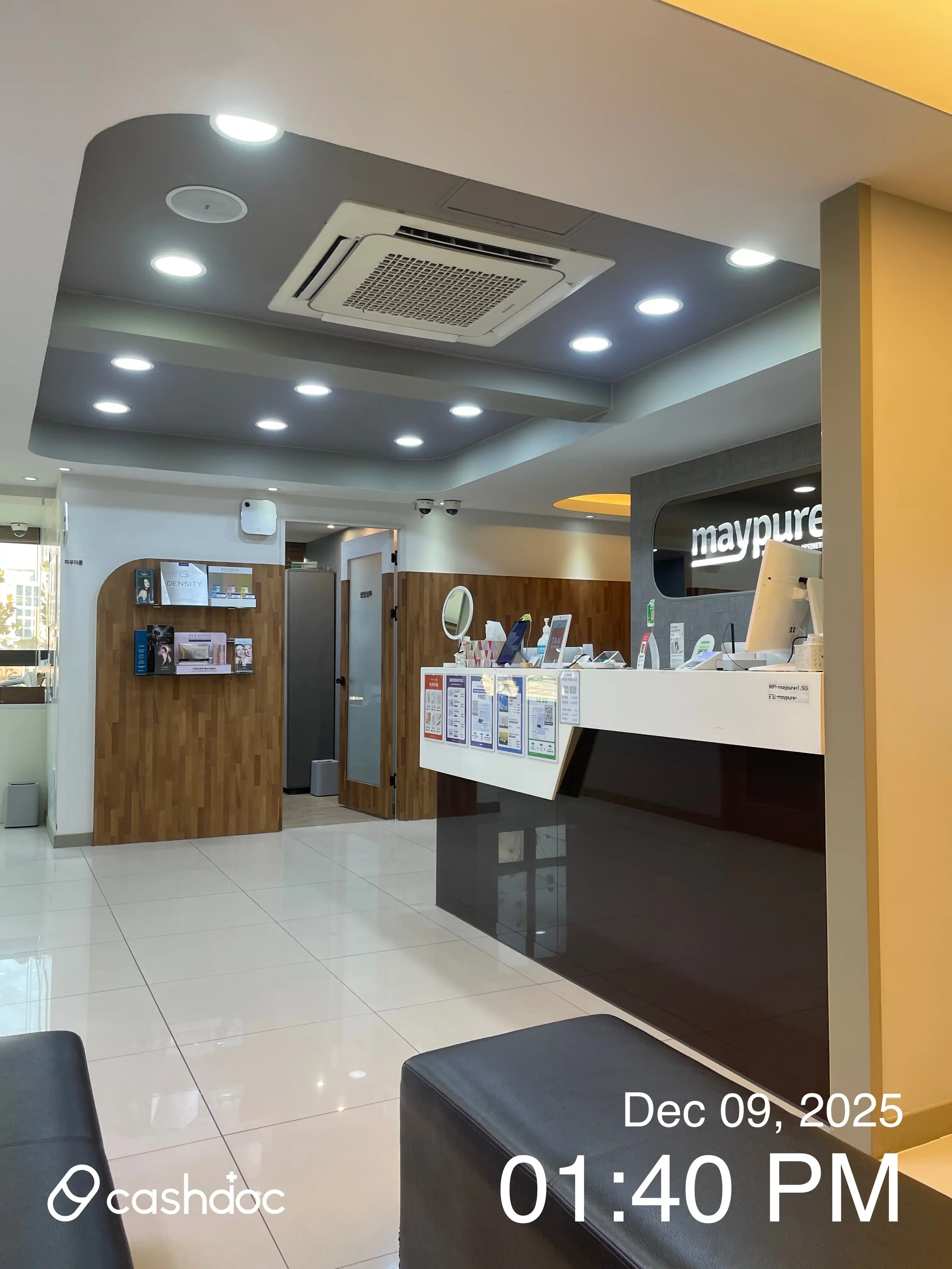 May Pure Clinic Hongdae Entrance Branch 4