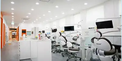 라이브치과병원 서울강남 병원 정보 이미지