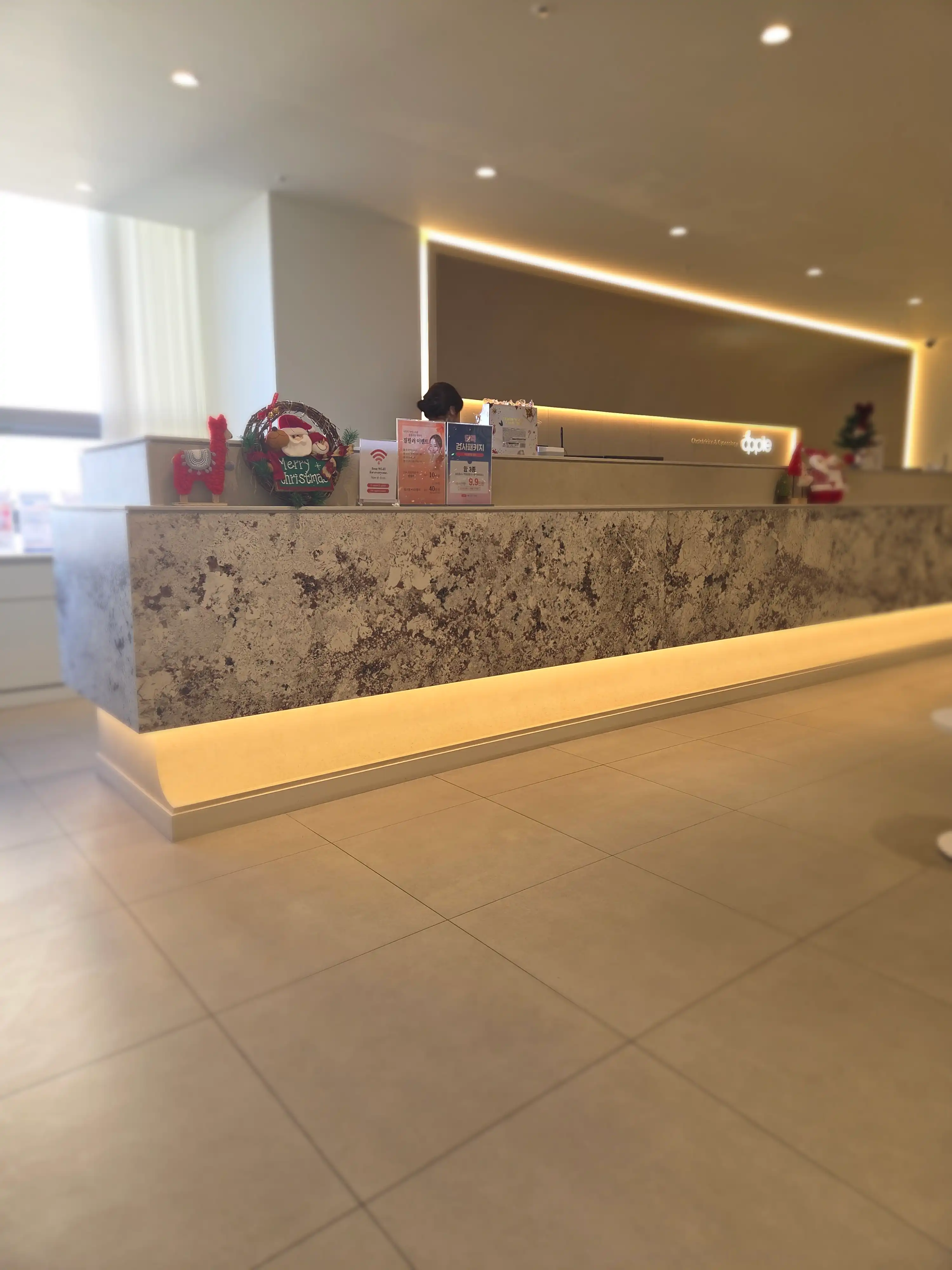 애플산부인과의원 광명철산점 2