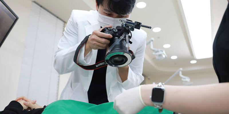 Ceramic Dental Clinic 병원 정보 이미지