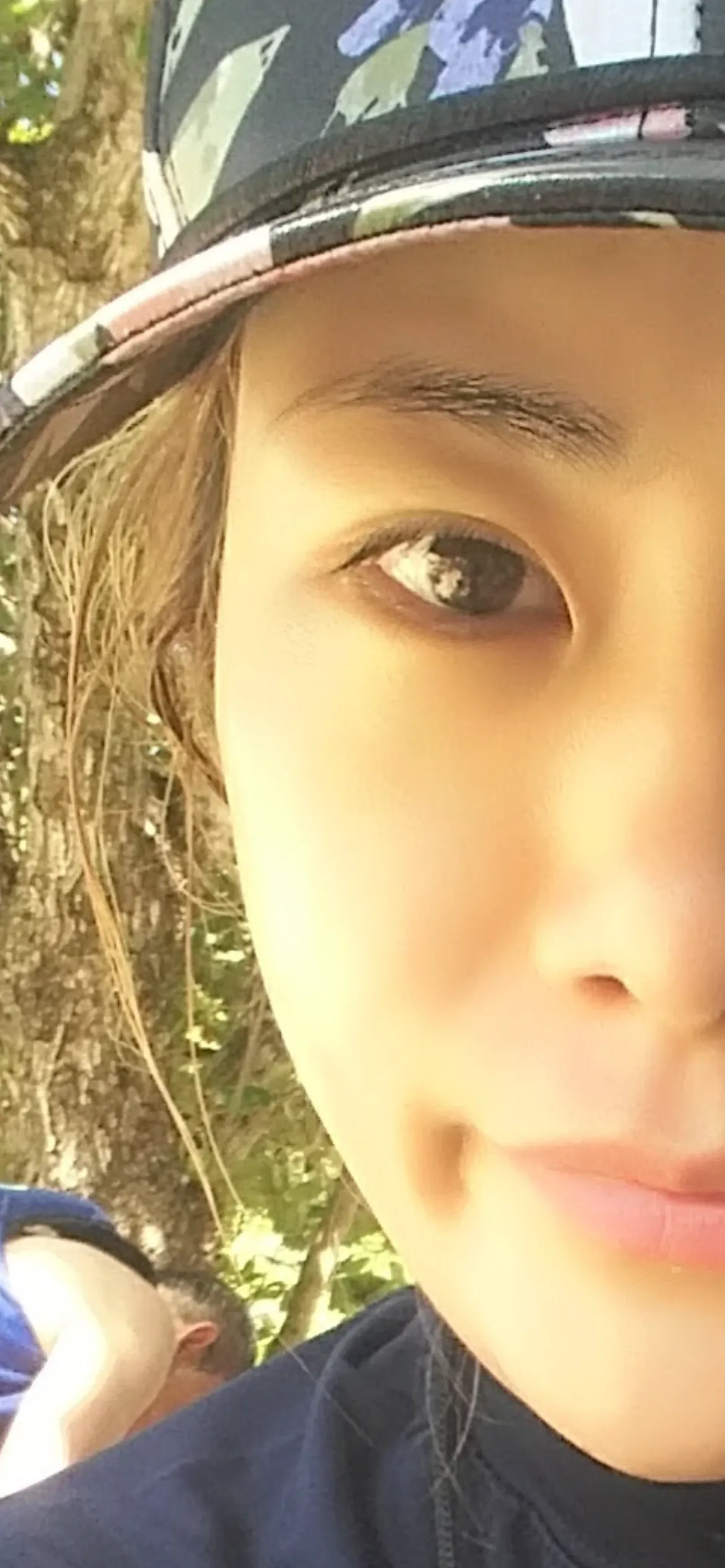 시술 전 — 	번지지않는 아이라인반영구	