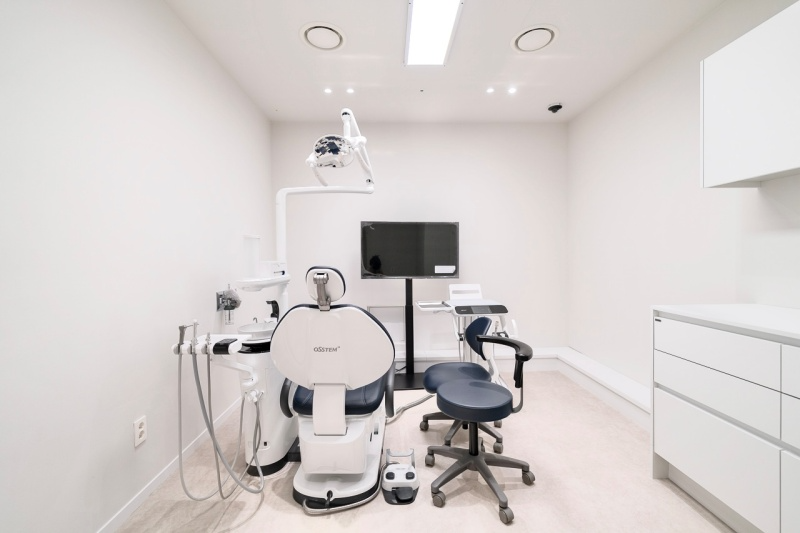 레브치과의원 병원 정보 이미지