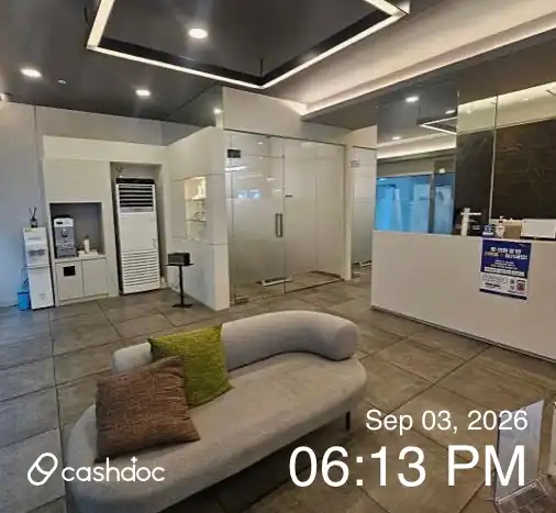 Apgujeong View & Me Clinic 1