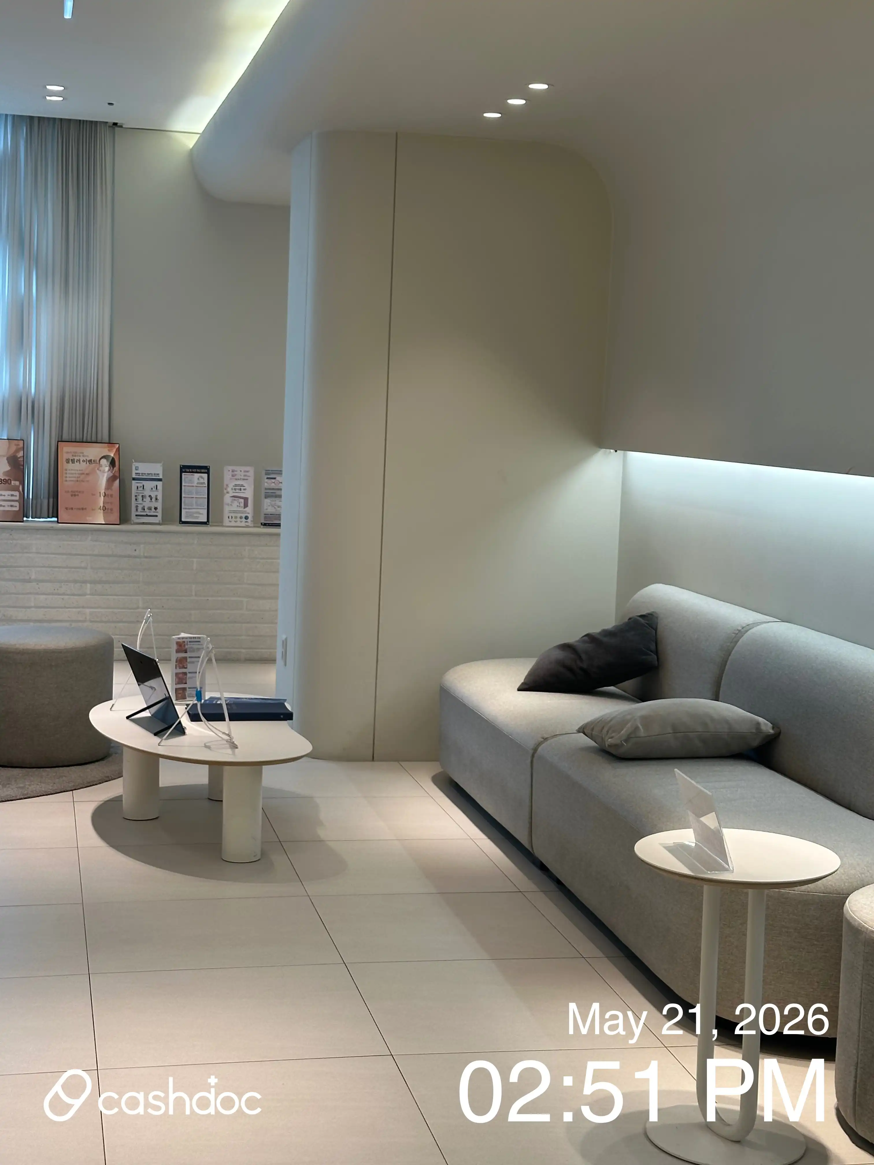 Apple Obstetrics and Gynecology Clinic Sinlim Branch 4