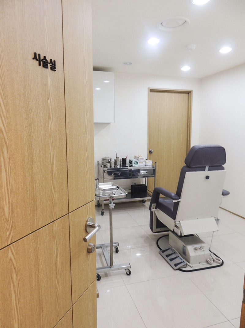 리버스의원 명동역 - 4