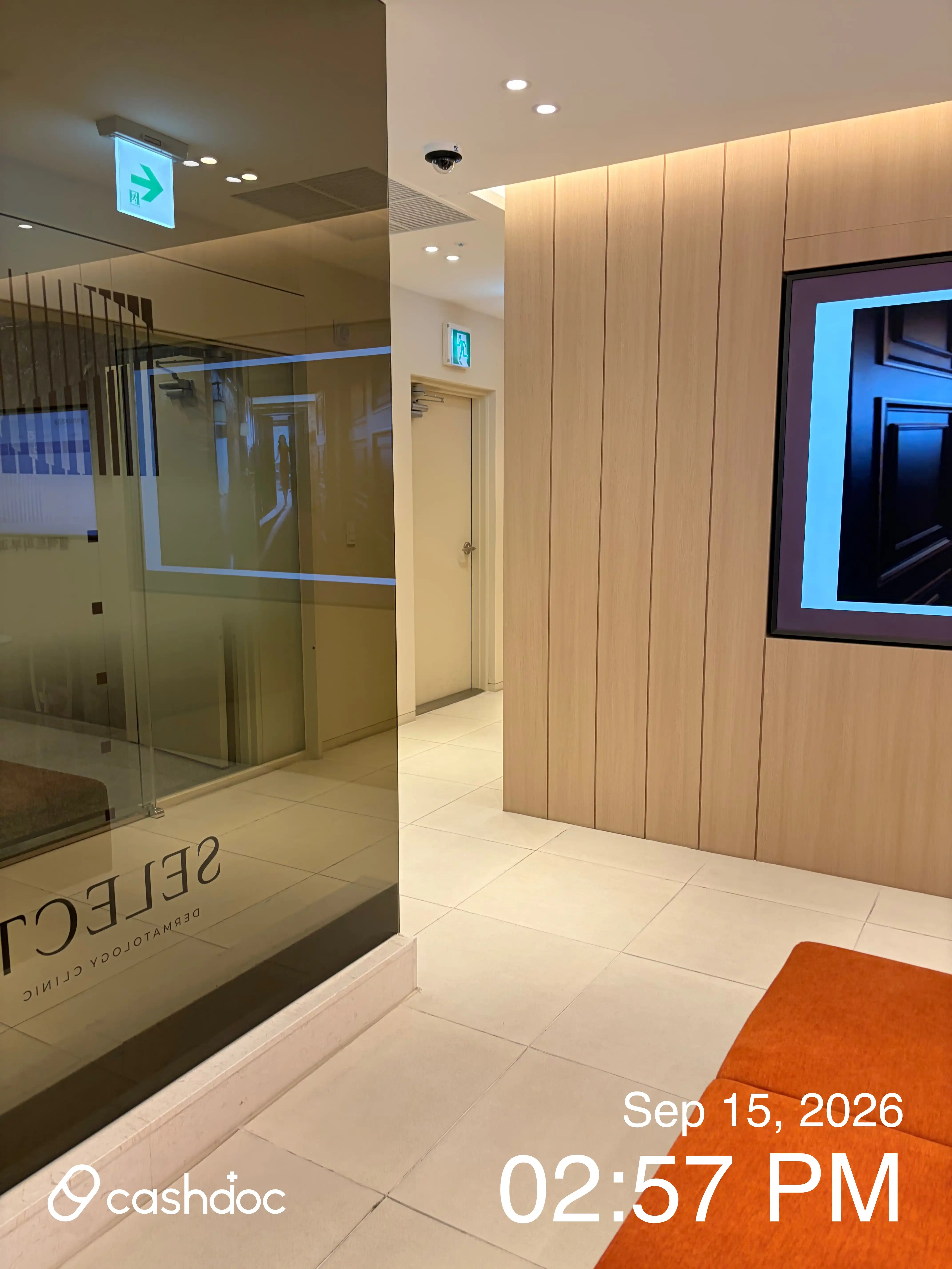 Select Dermatology Clinic 73