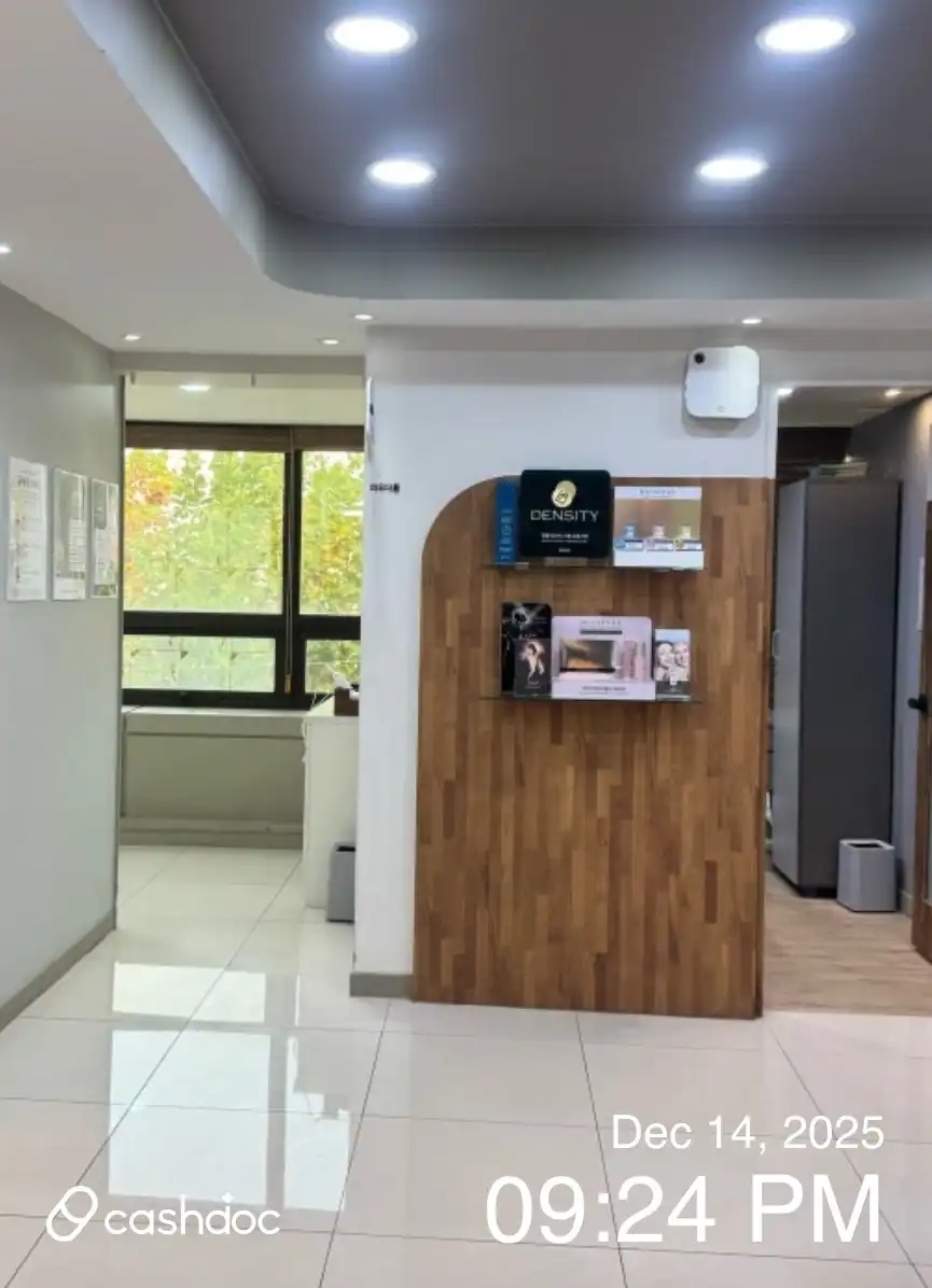 May Pure Clinic Hongdae Entrance Branch 3